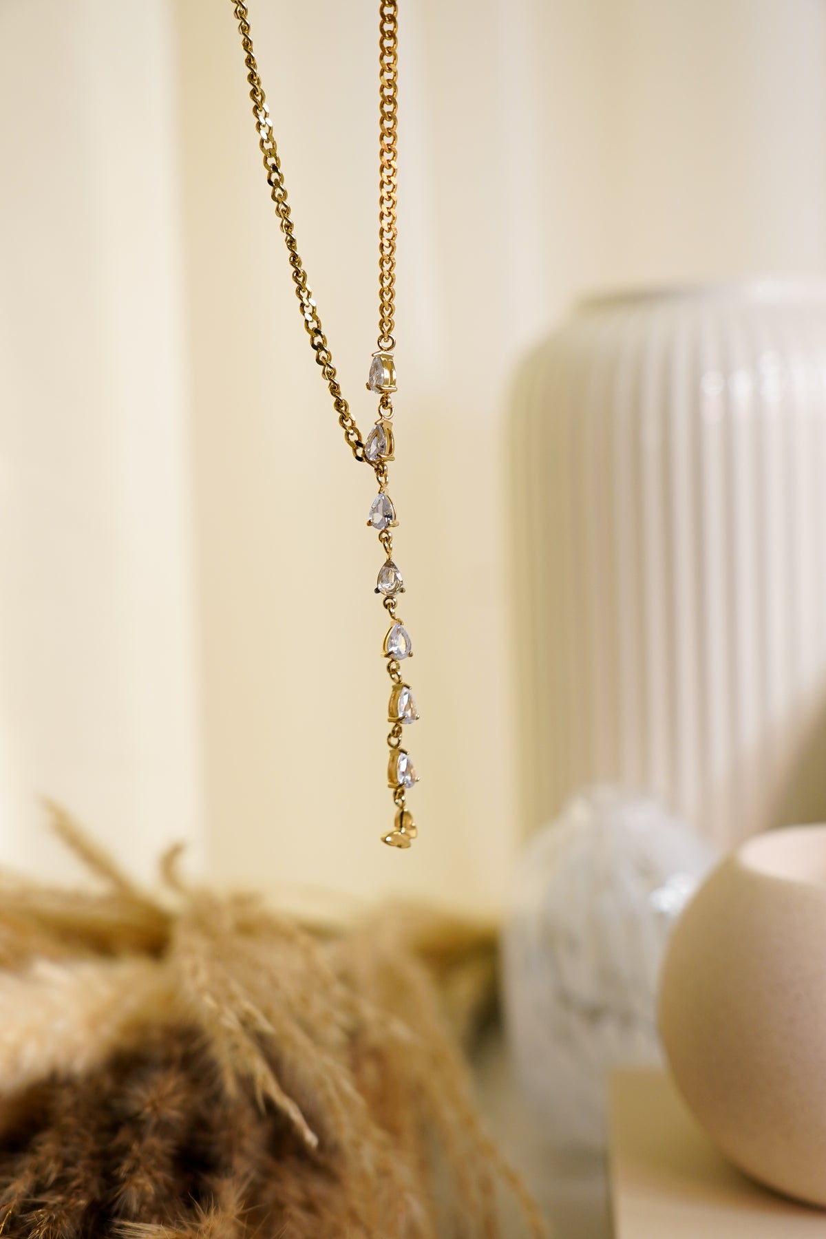 Olive Teardrop Diamante Necklace In Gold