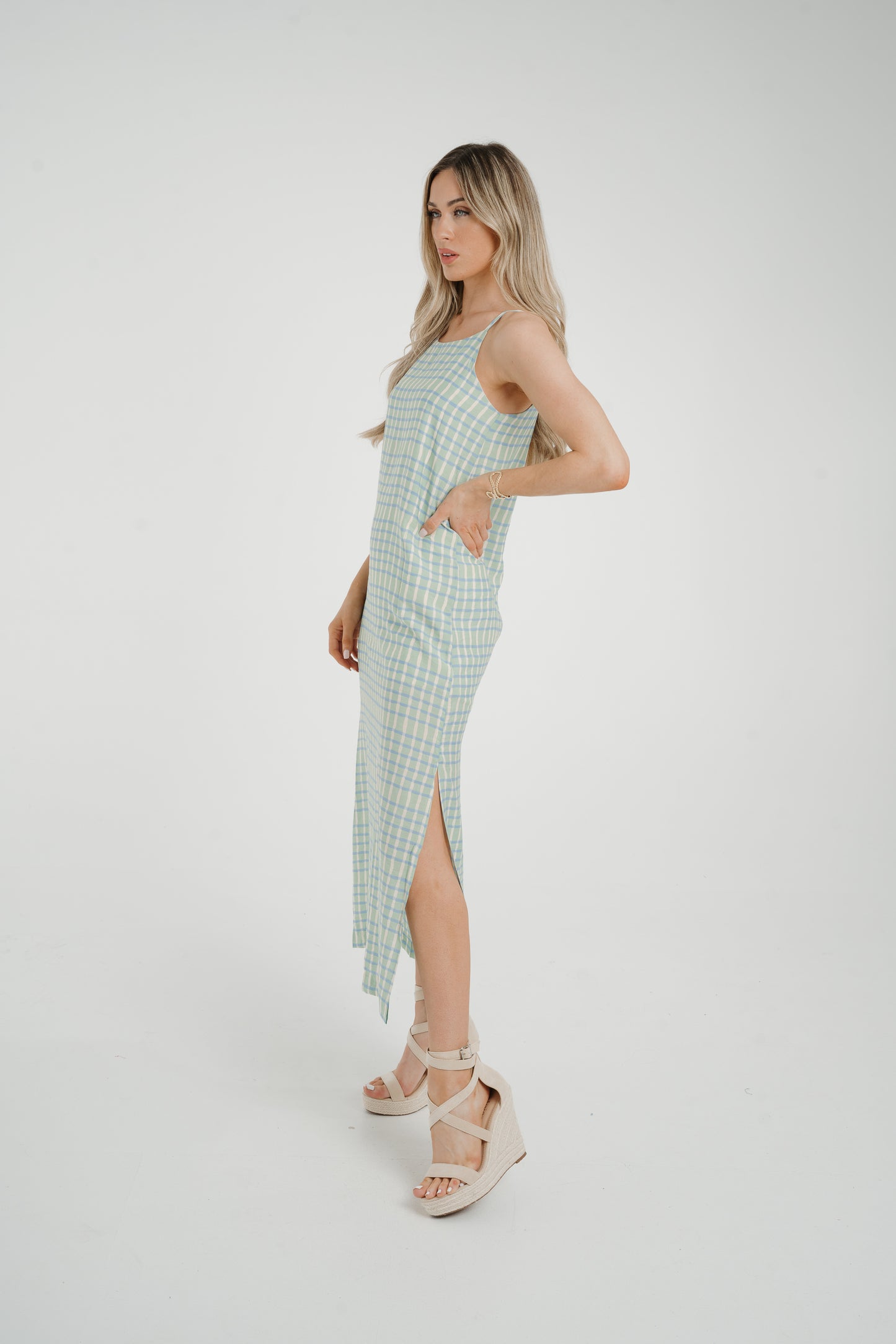 Frankie Printed Maxi Dress In Turquoise Mix