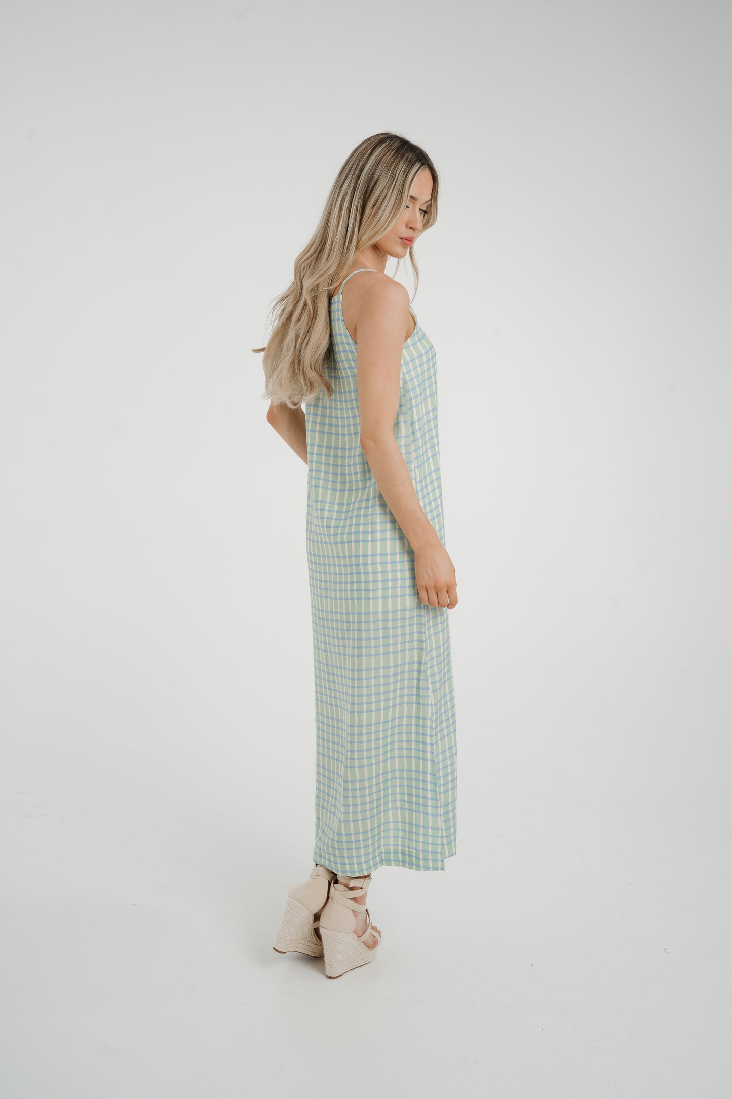 Frankie Printed Maxi Dress In Turquoise Mix