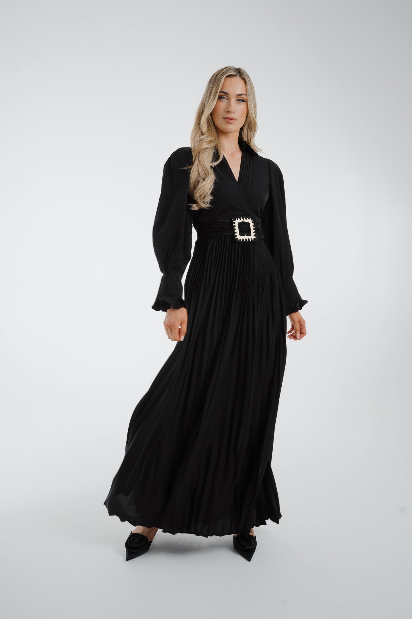 Taylor Belted Pleat Dress In Black