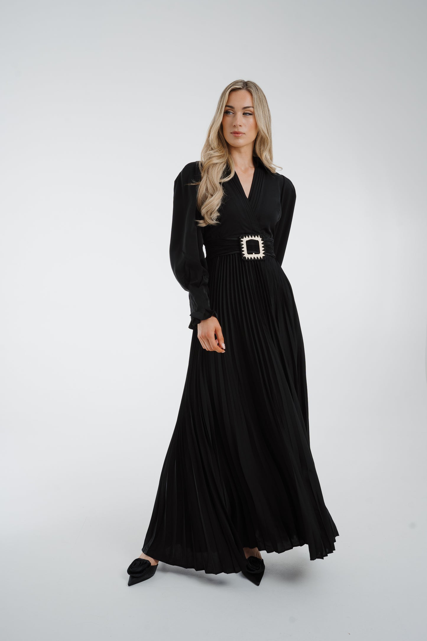 Taylor Belted Pleat Dress In Black