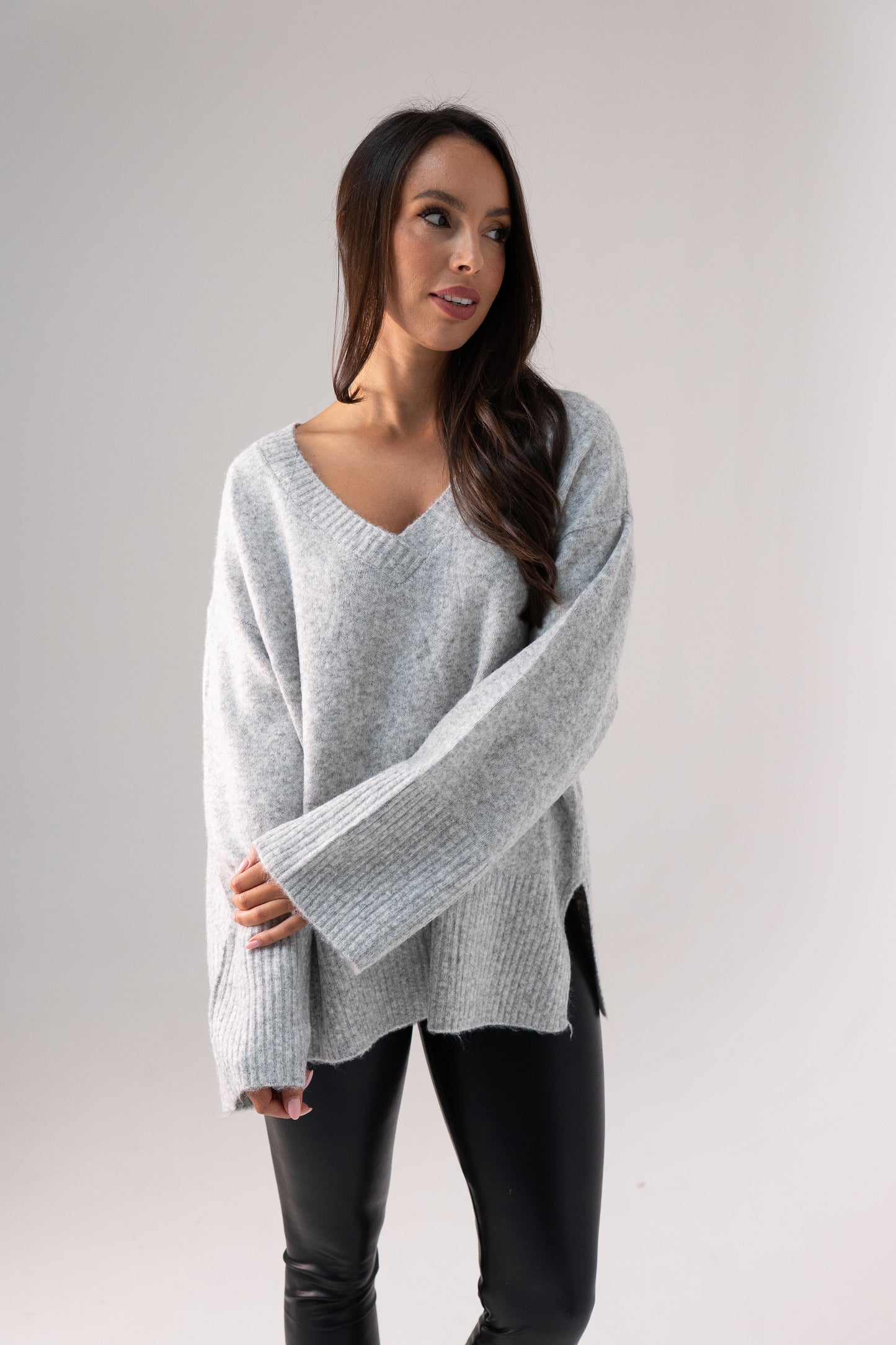 Ella V-Neck Jumper In Grey
