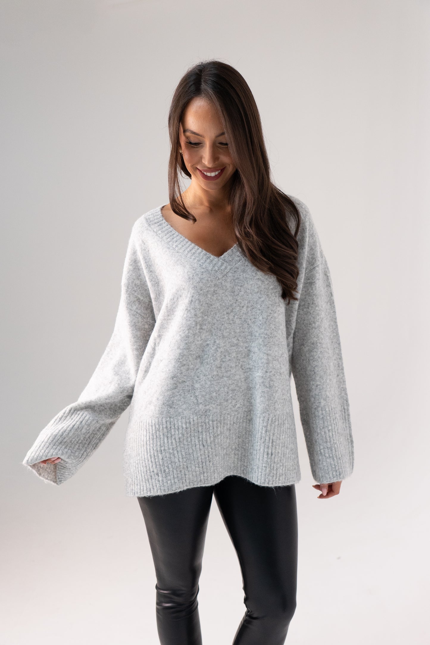 Ella V-Neck Jumper In Grey