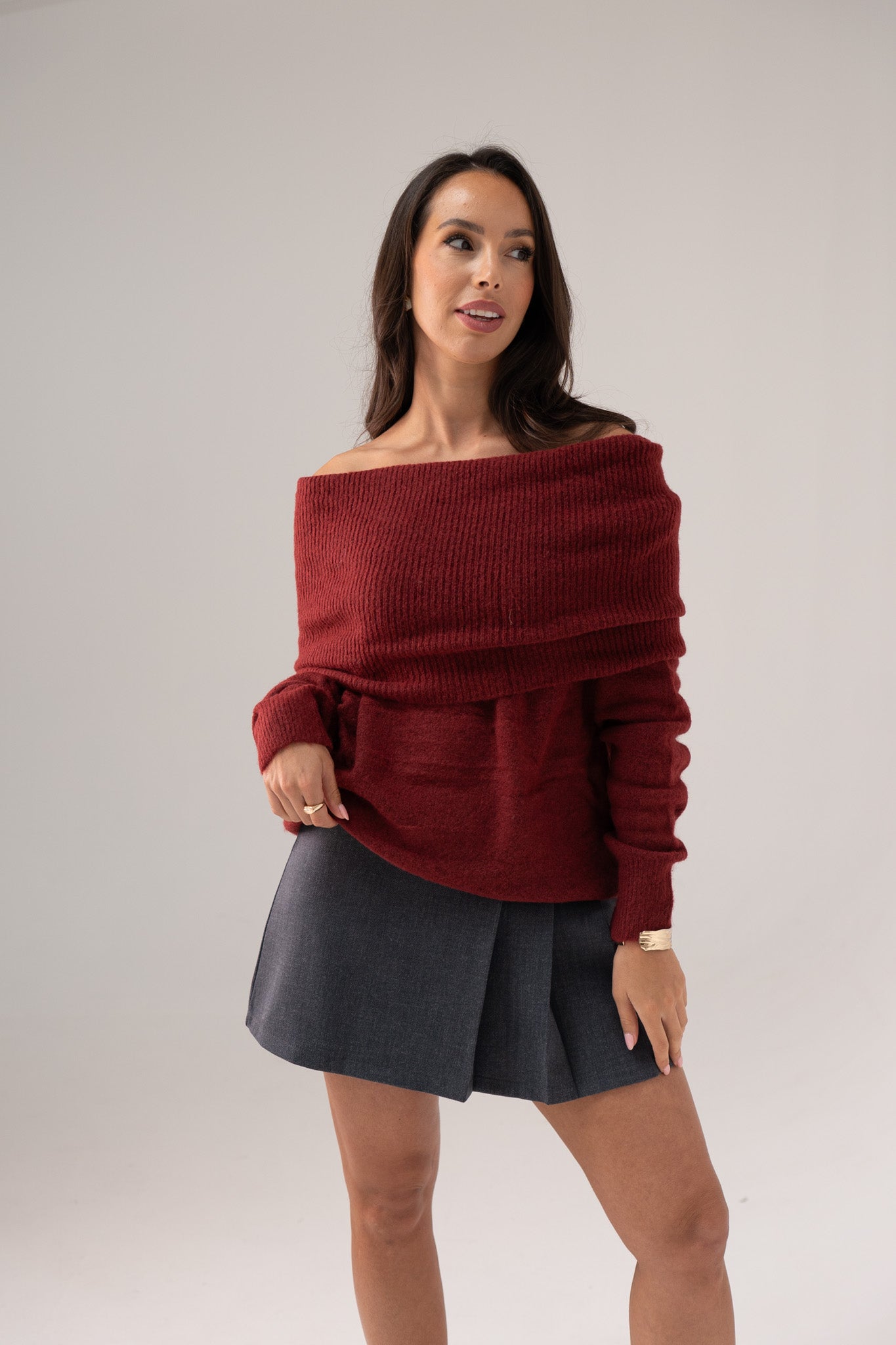 Elsa Bardot Jumper In Bordeaux