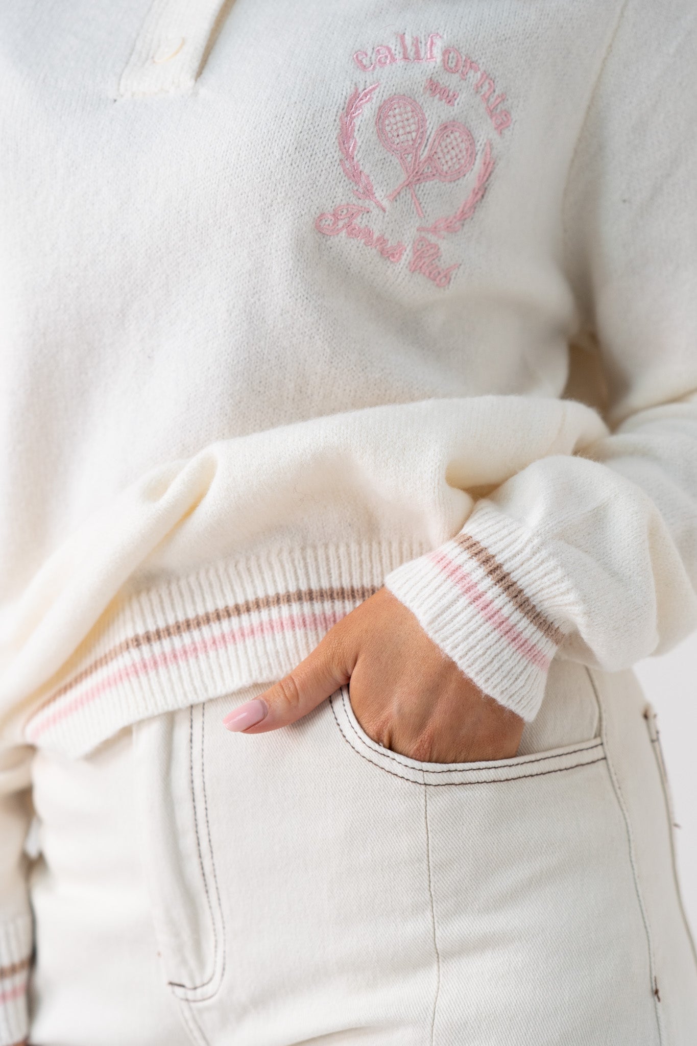 Ella Slogan Rugby Top In Cream