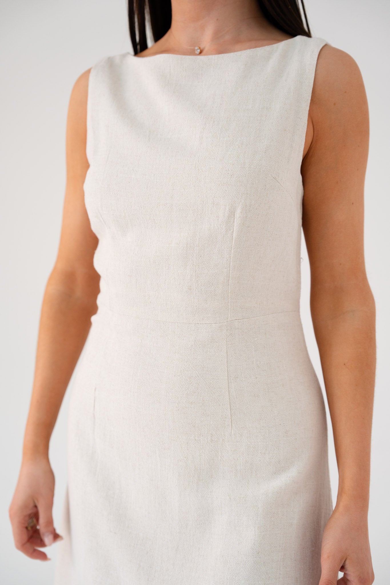Elsa Sleeveless Dress In Neutral