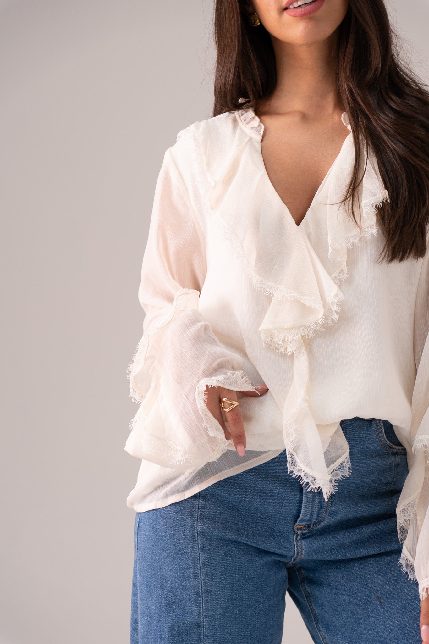 Elsa Frill Detail Shirt In Cream
