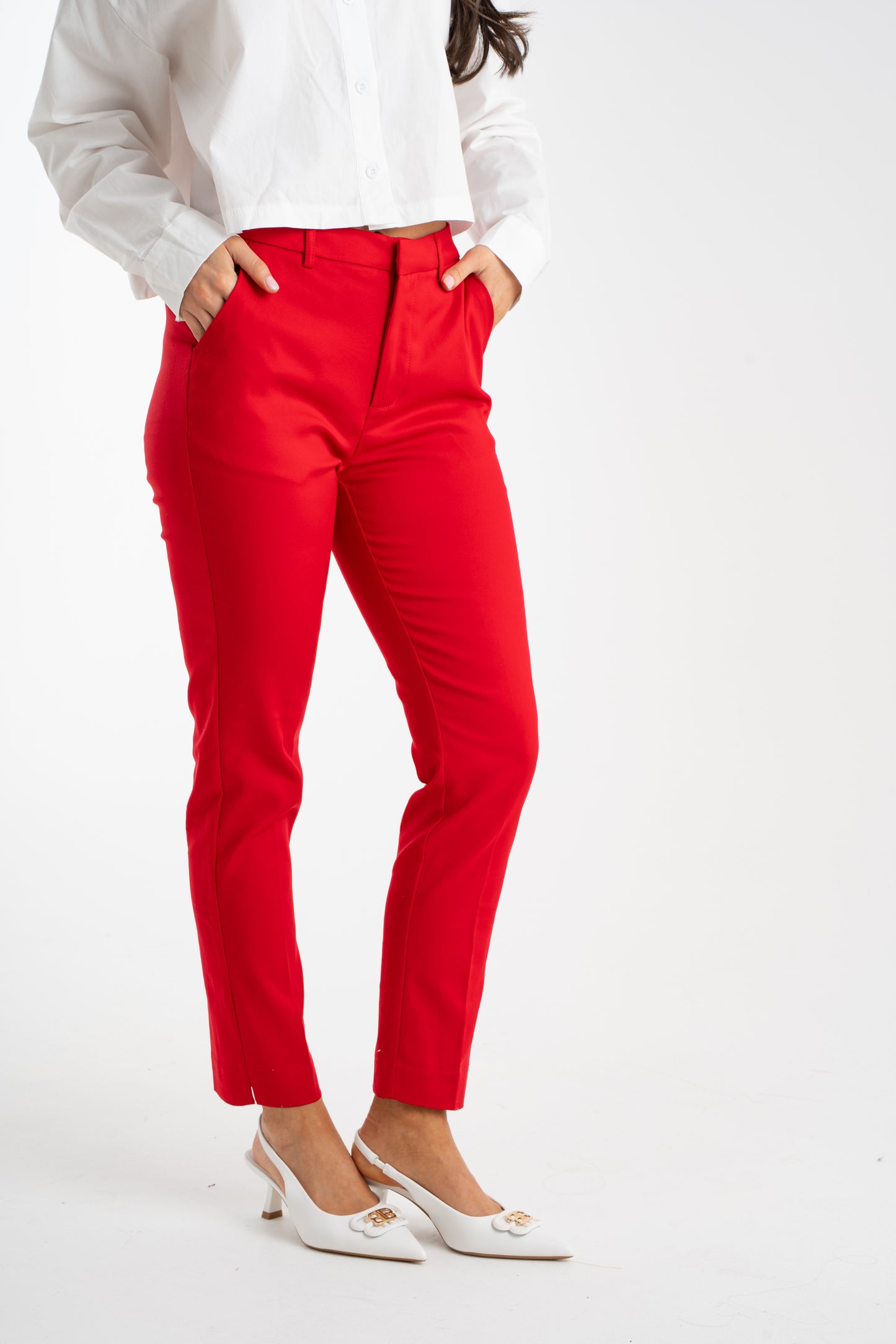 Freya Straight Leg Trousers In Red
