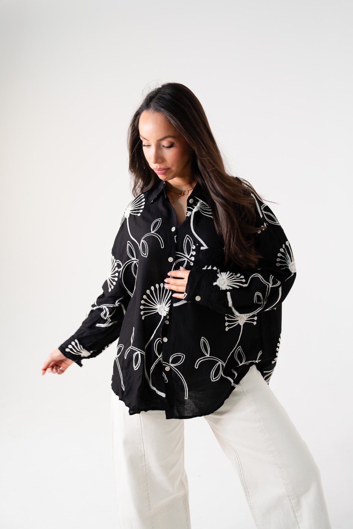 Hayley Floral Embroidered Shirt In Black