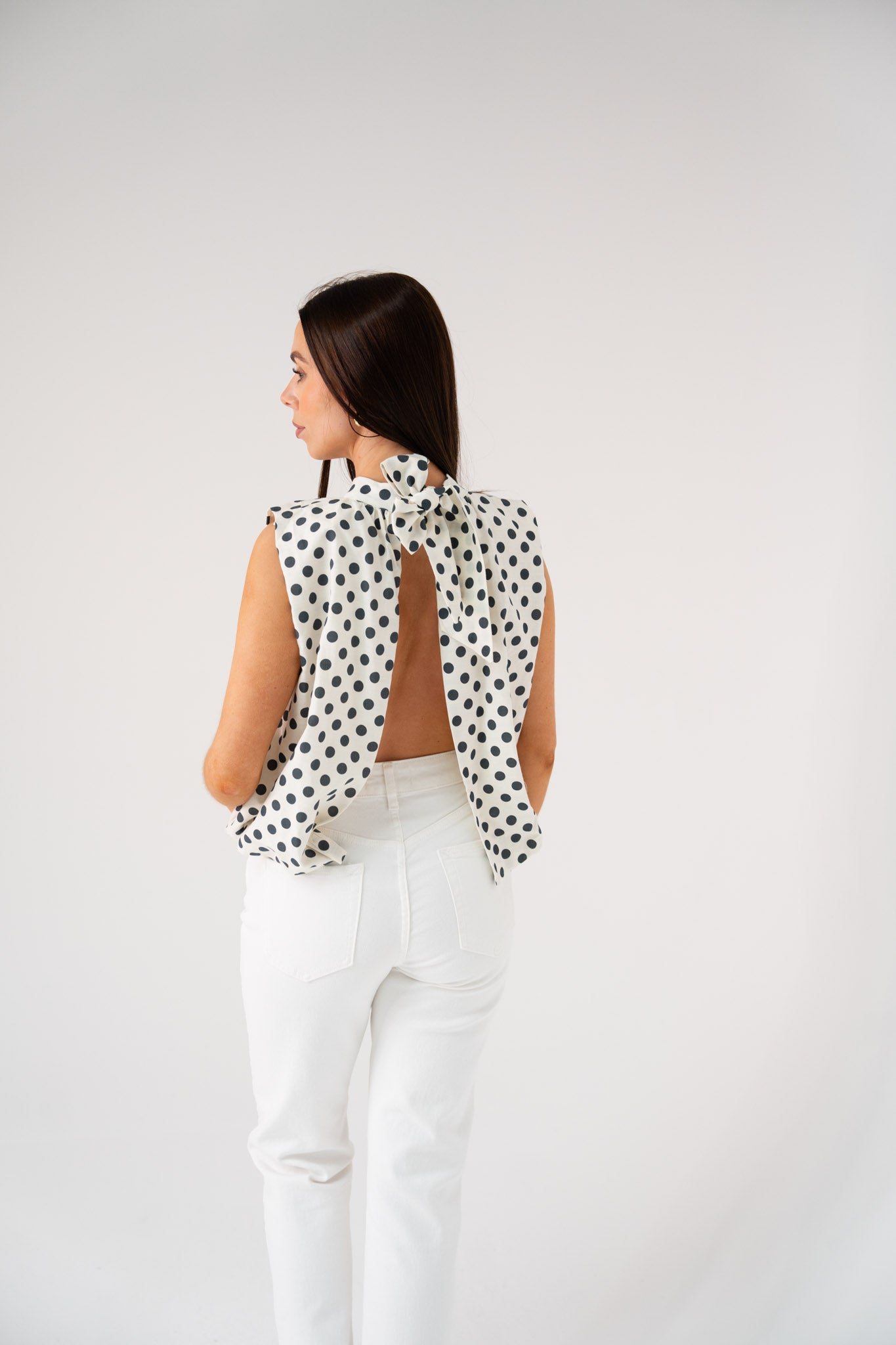 Iris Bow Detail Spotted Top In Black