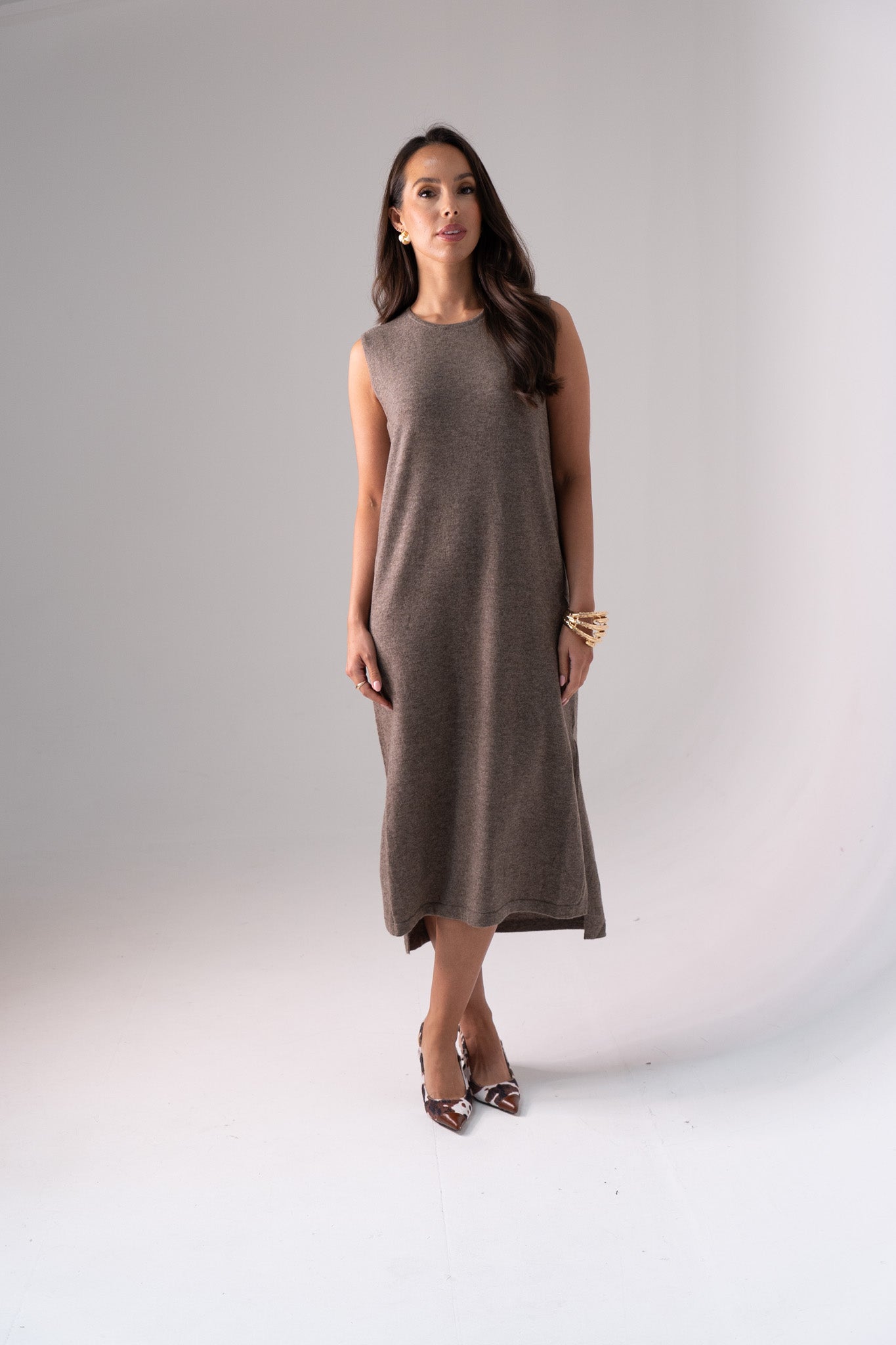 Jasmine Sleeveless Knit Dress In Taupe