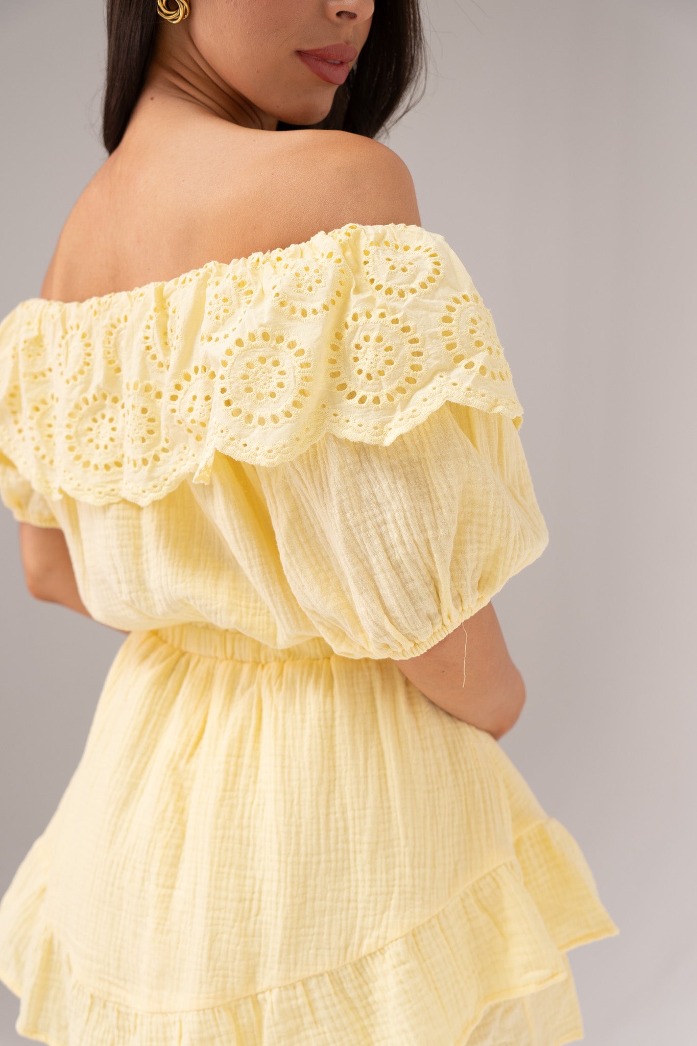 Kendra Bardot Playsuit In Yellow
