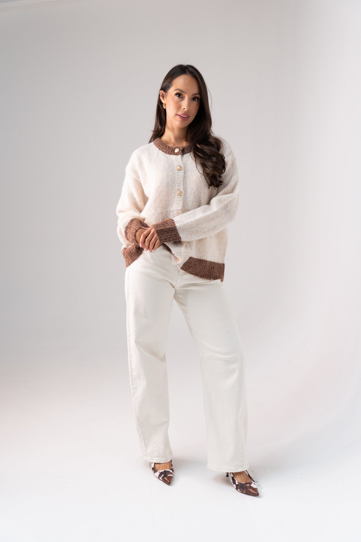 Kendra Contrast Trim Cardigan In Cream