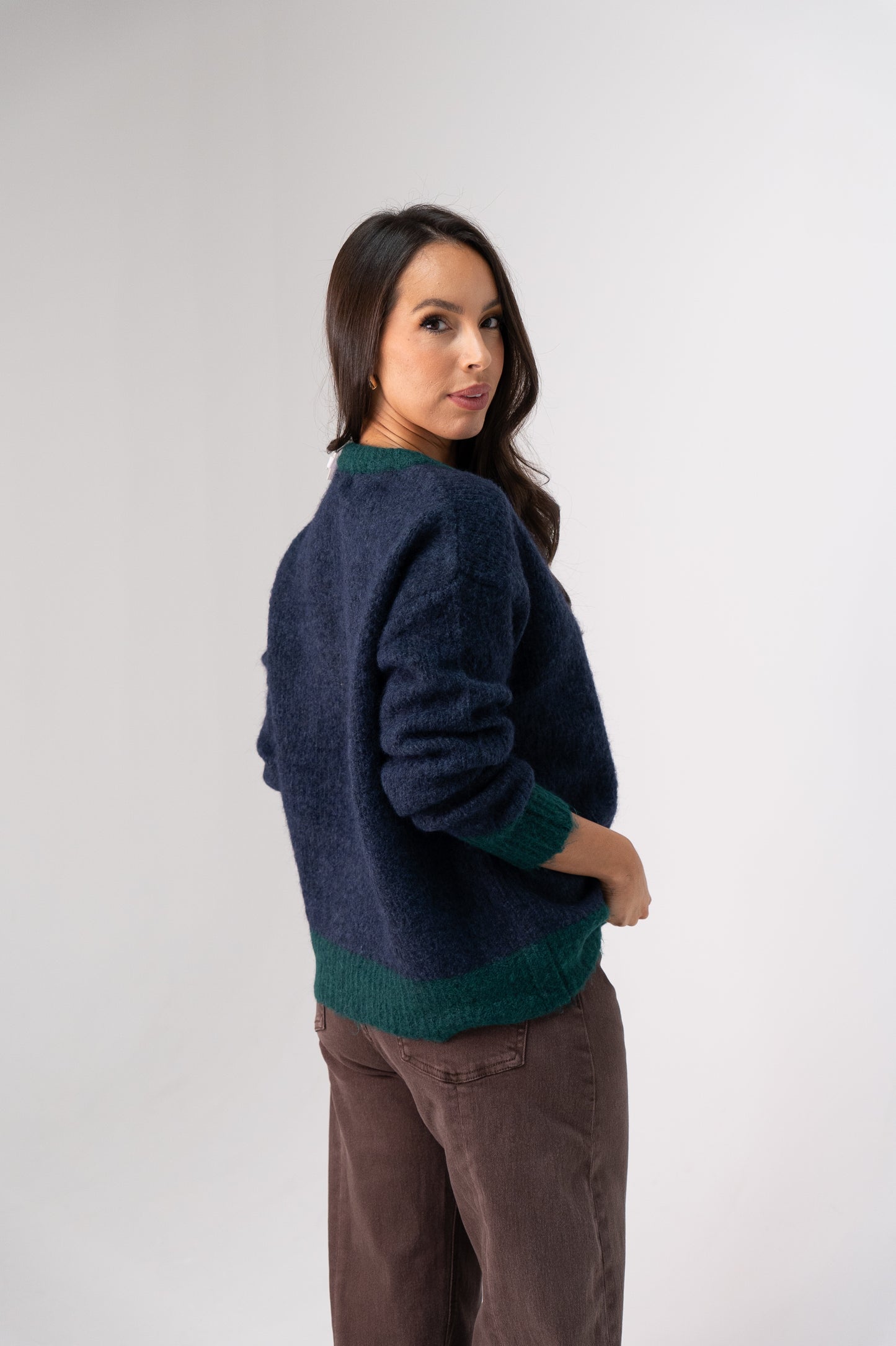 Kendra Contrast Trim Cardigan In Navy