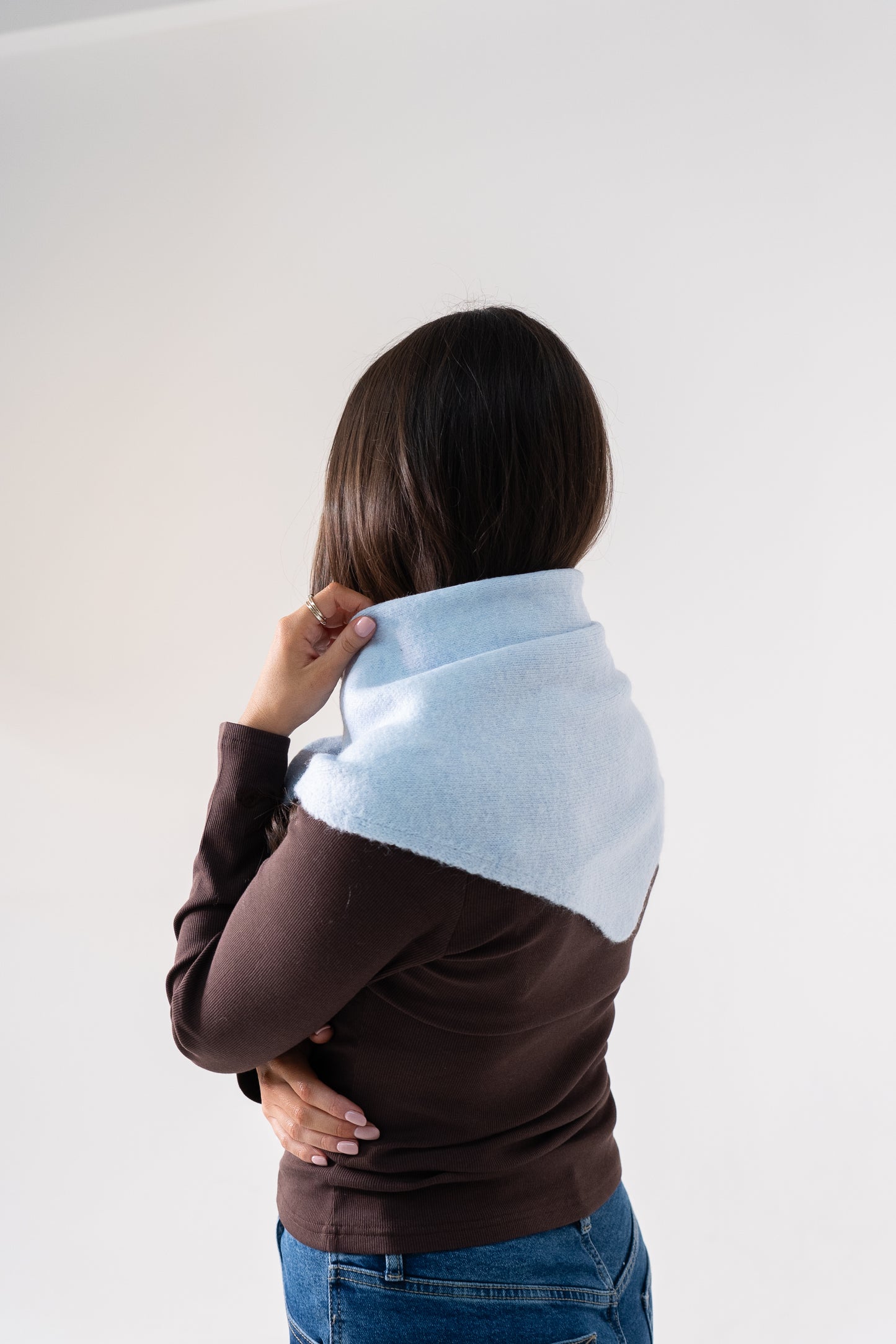 Kendra Knit Neck Scarf In Sky Blue