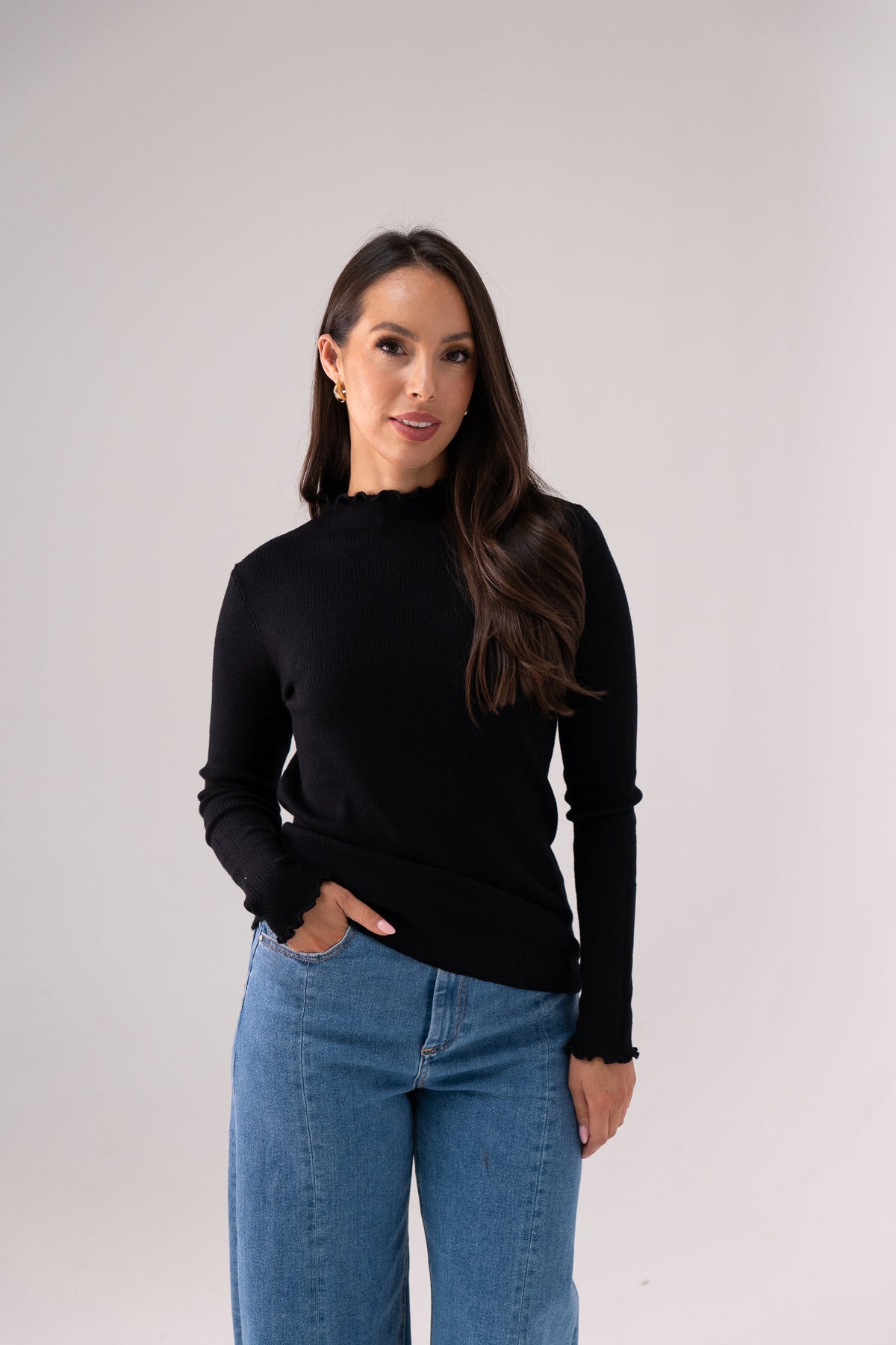 Kendra Long Sleeve Top In Black