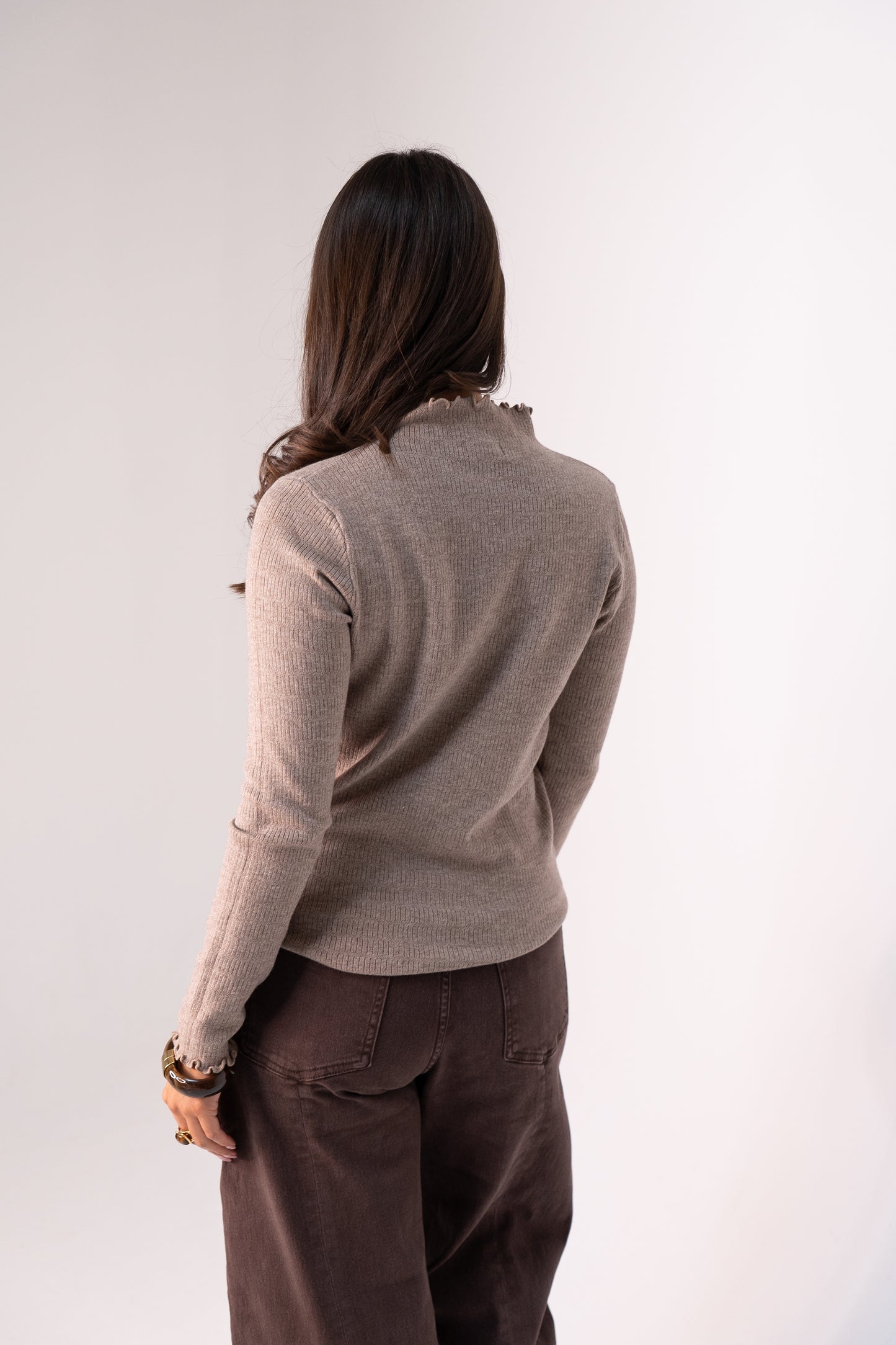 Kendra Long Sleeve Top In Taupe