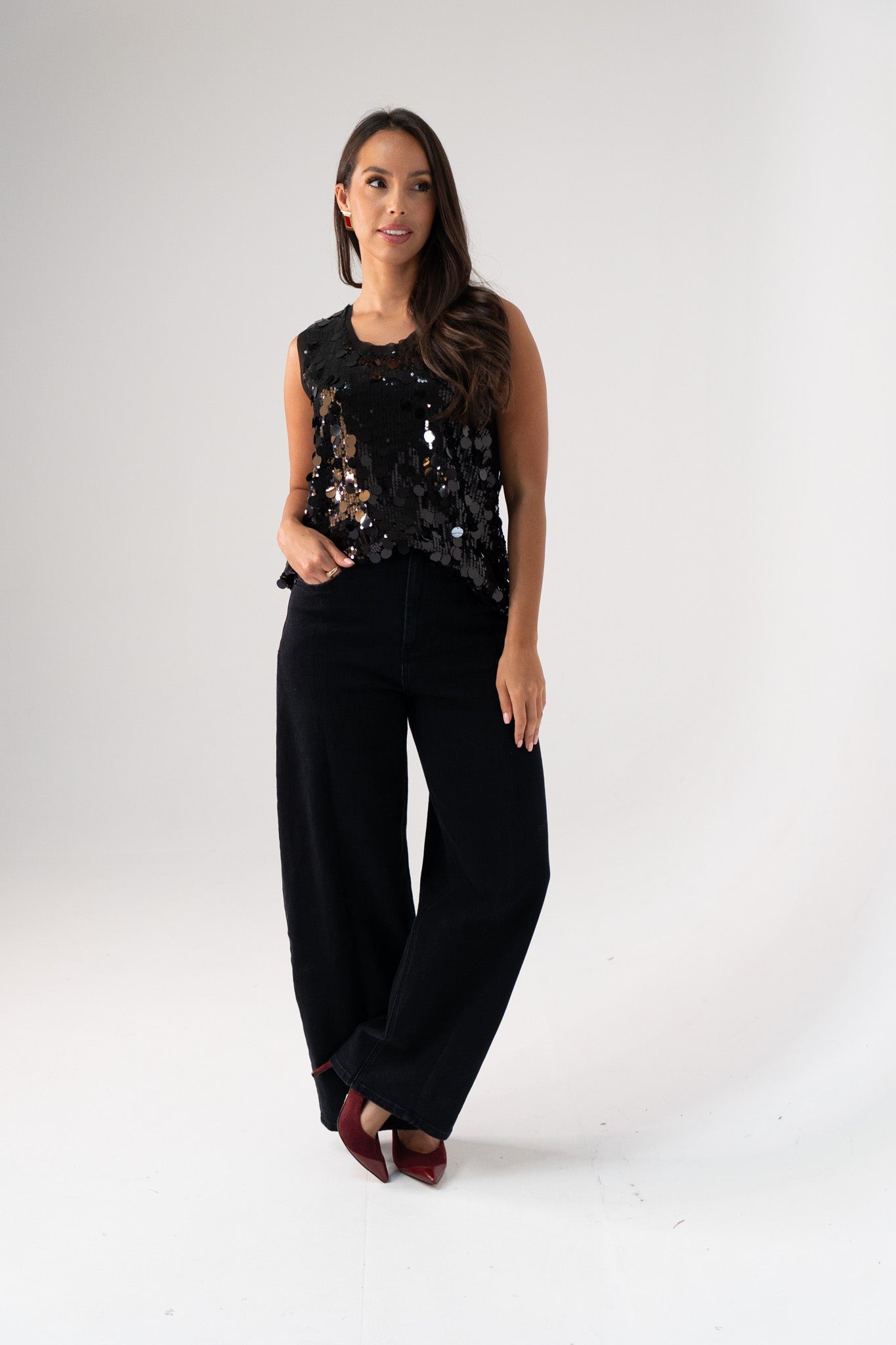 Kendra Sequin Vest Top In Black