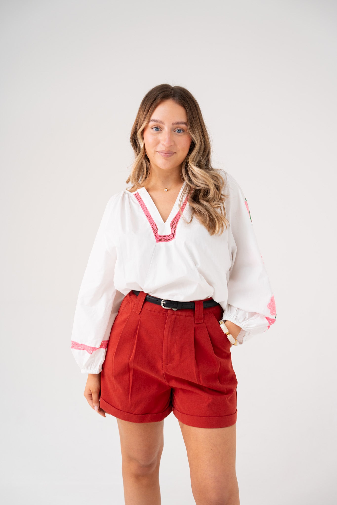 Kiera Belted Shorts In Red