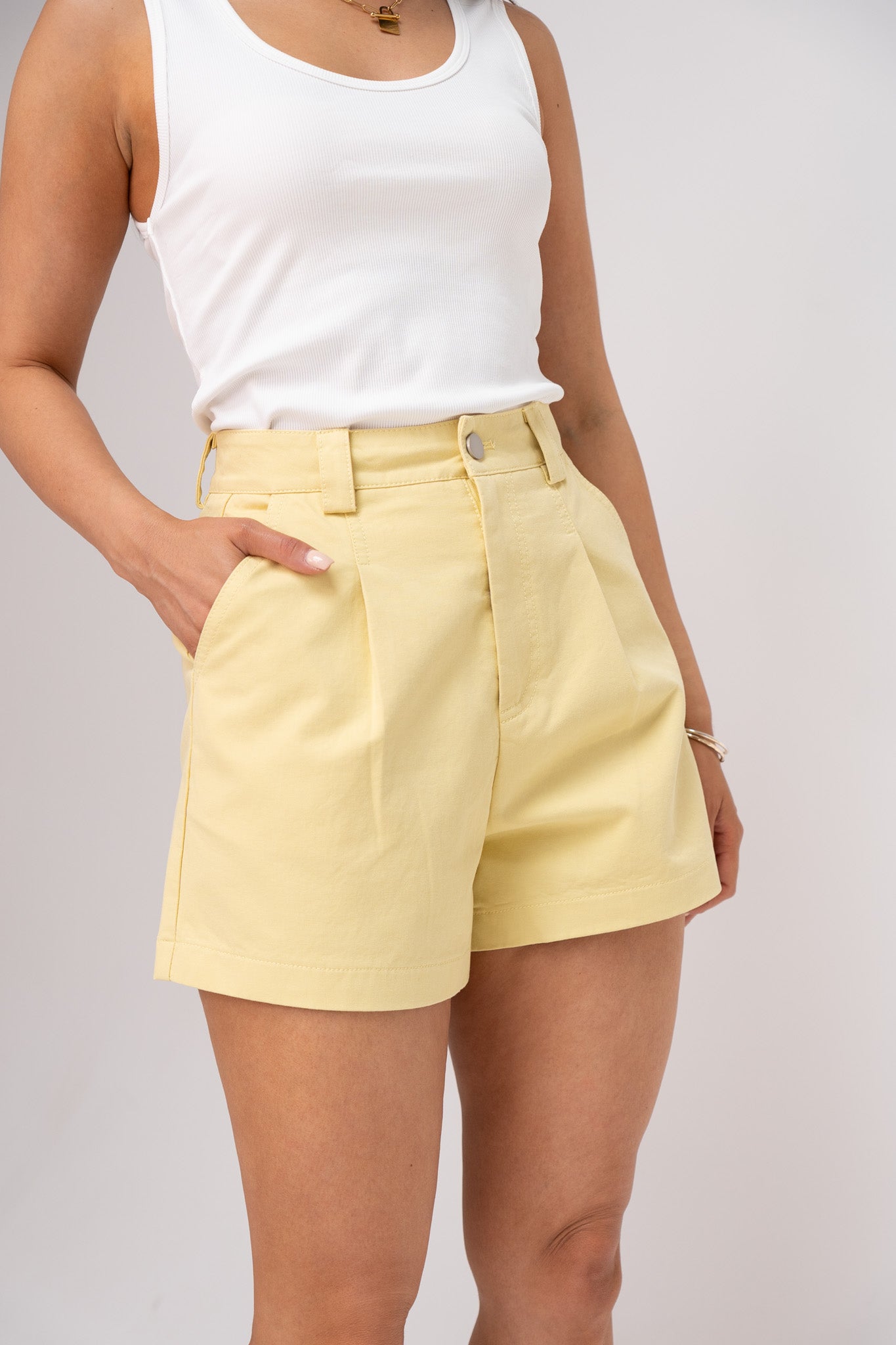 Kiera Cotton Shorts In Yellow