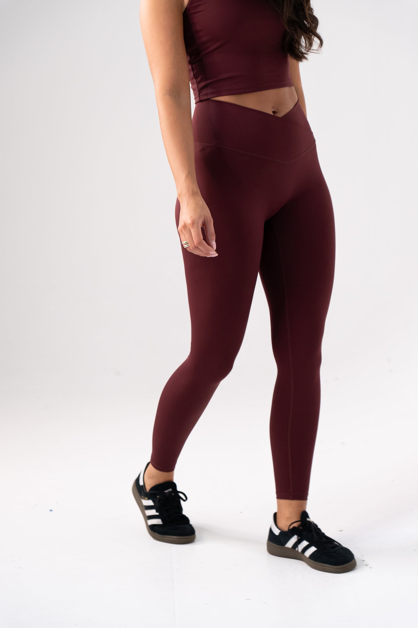 Love Laura Leggings In Burgundy