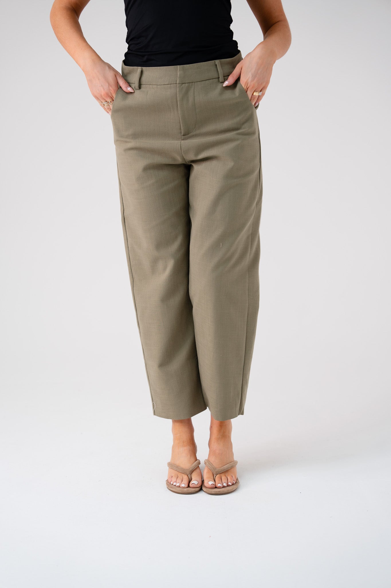 Love Laura Linen Trousers In Olive