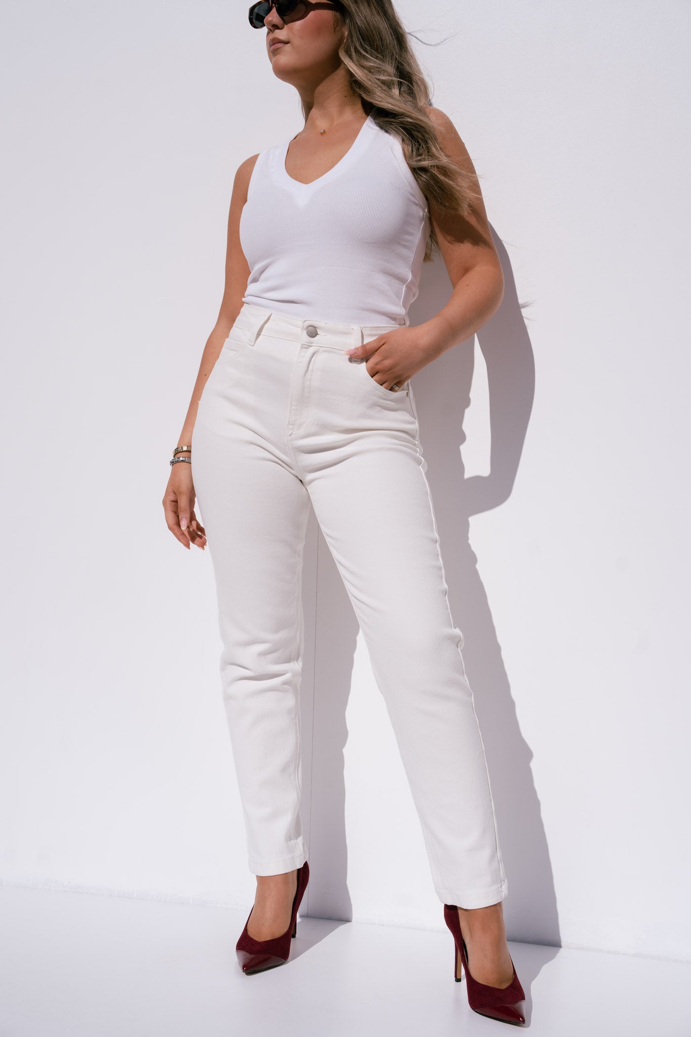 Love Laura Mom Jeans In White