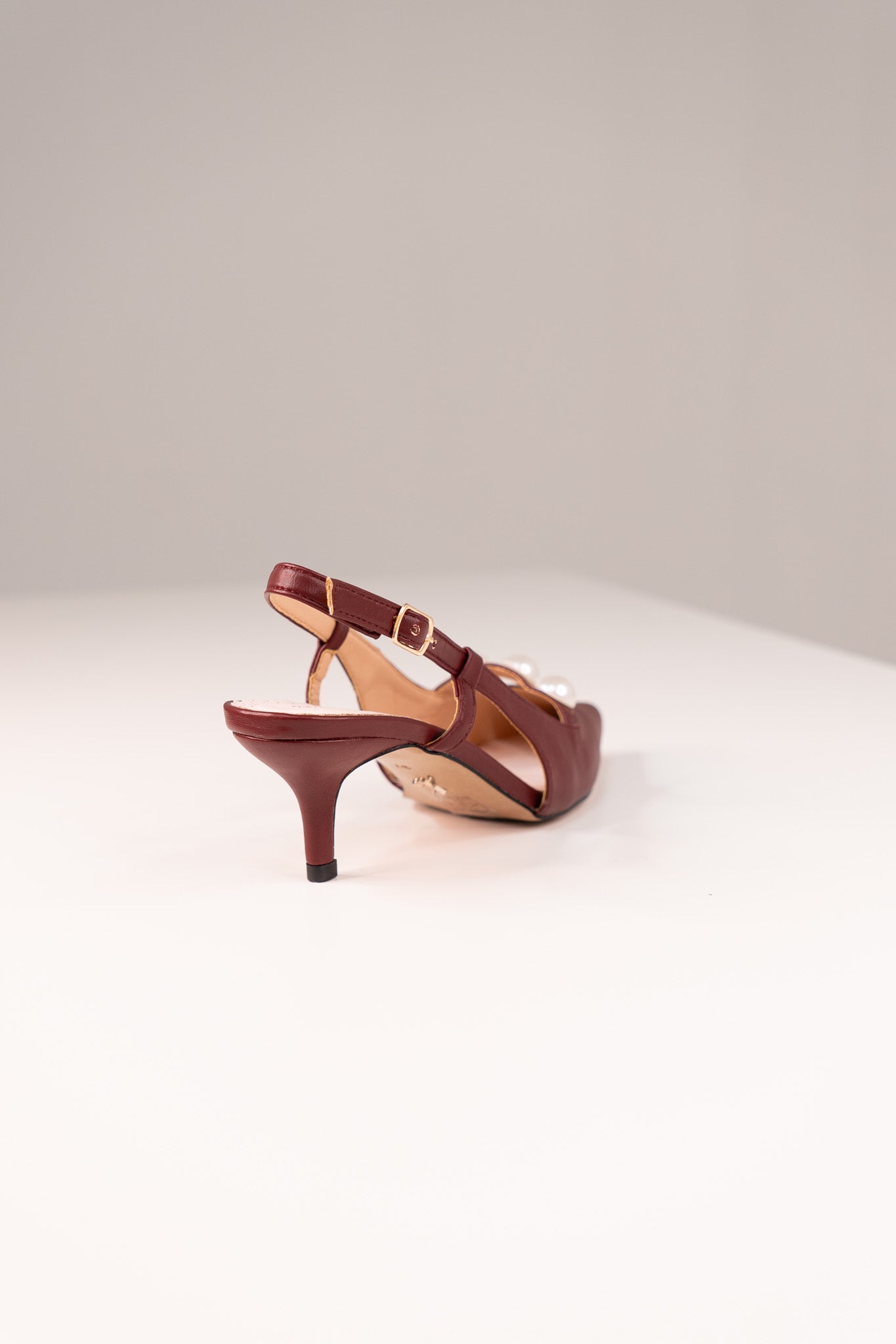 Love Laura Pearl Detail Kitten Heel In Burgundy