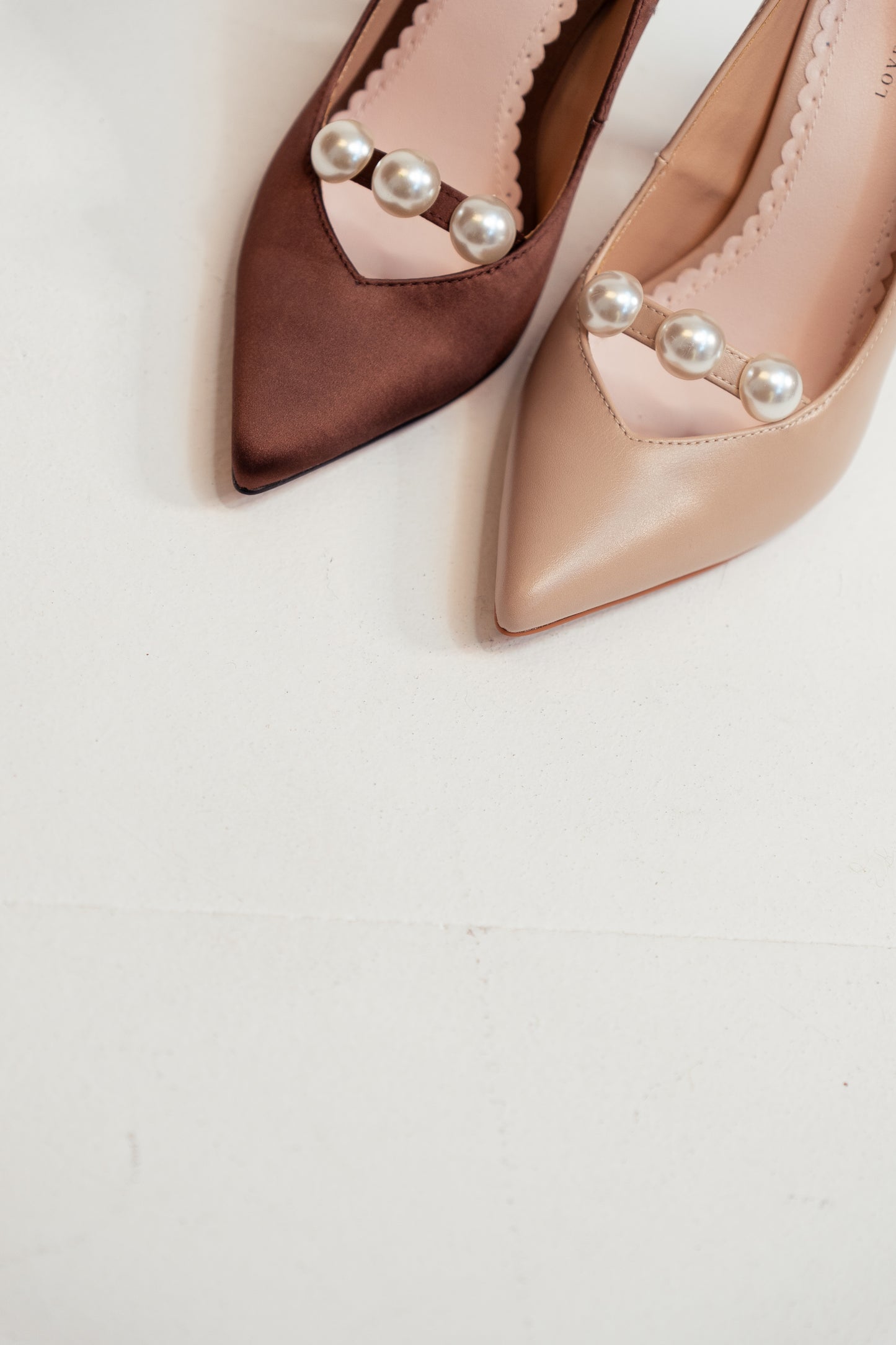 Love Laura Pearl Detail Heel In Chocolate