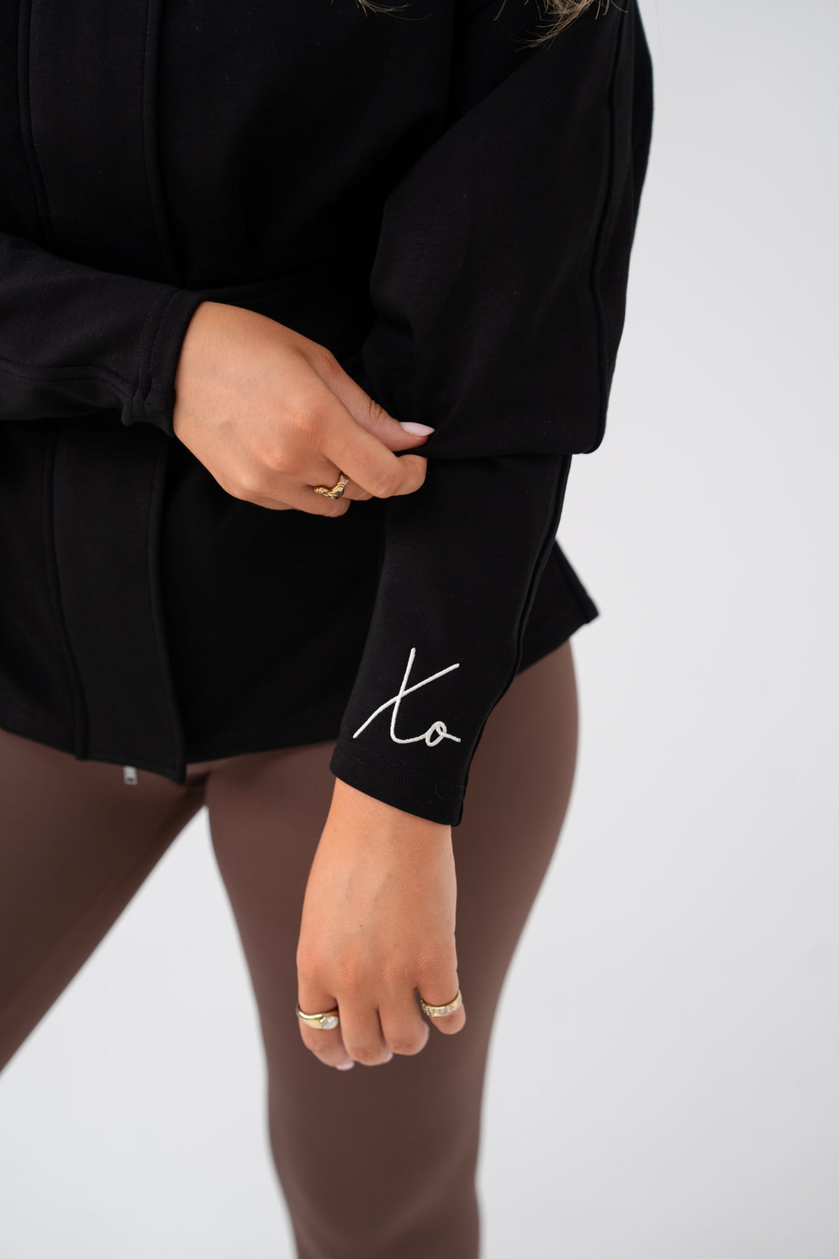 Love Laura Belted Leisure Jacket In Black