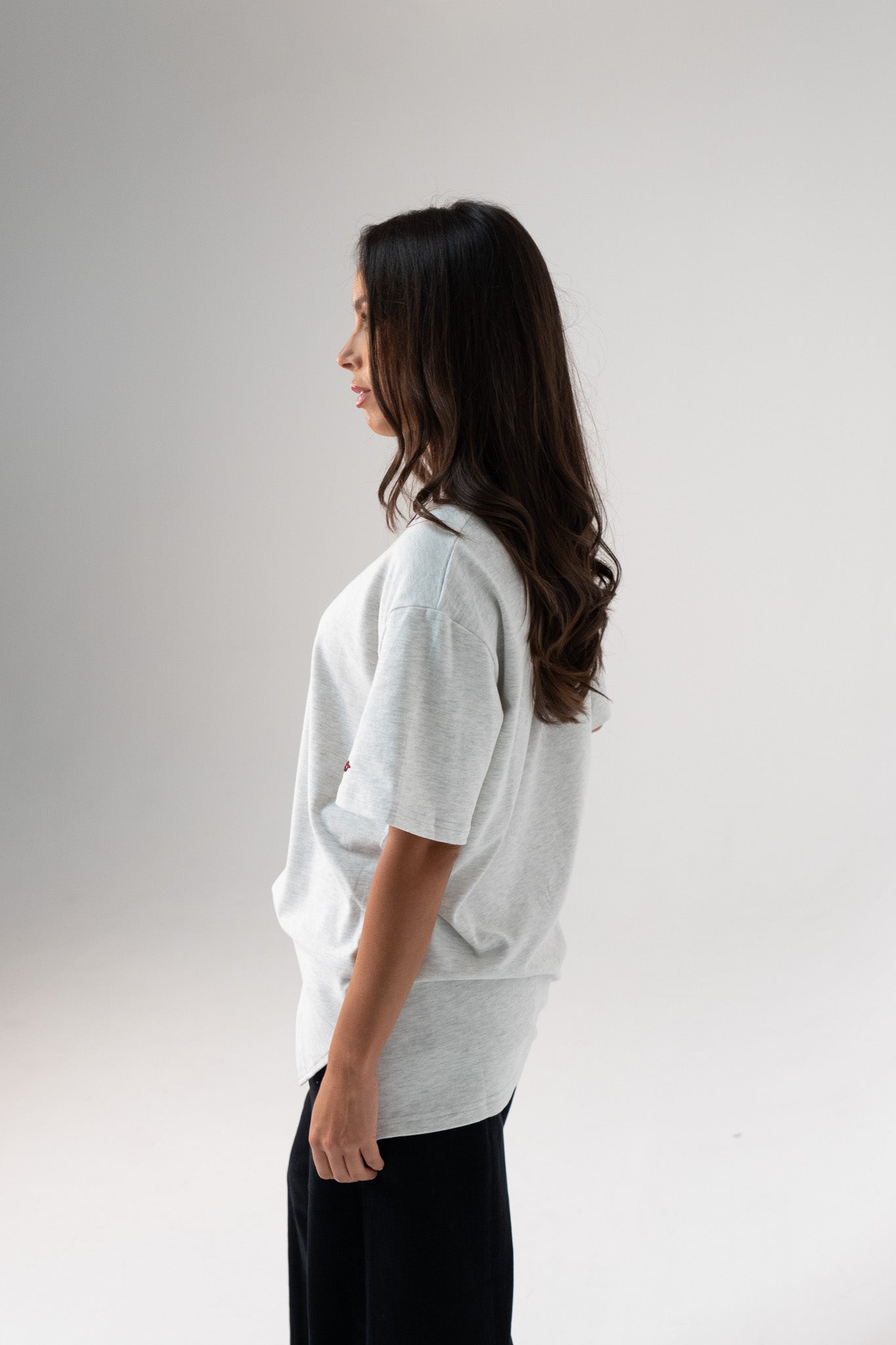 Love Laura T-Shirt In Grey