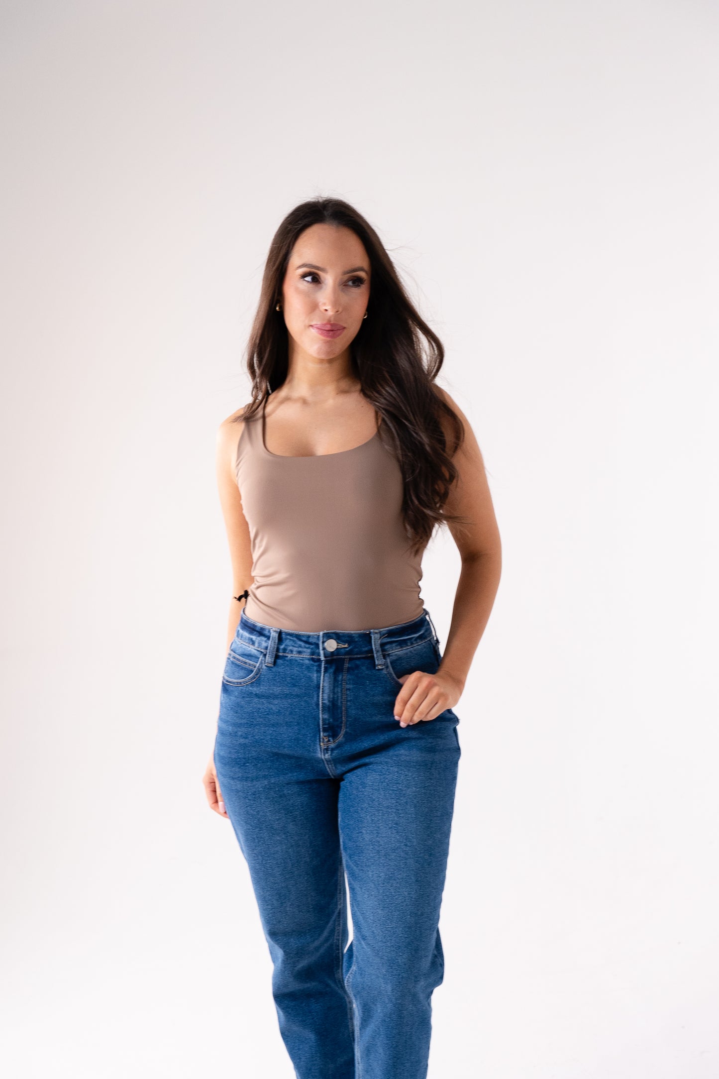 Love Laura Vest In Mocha