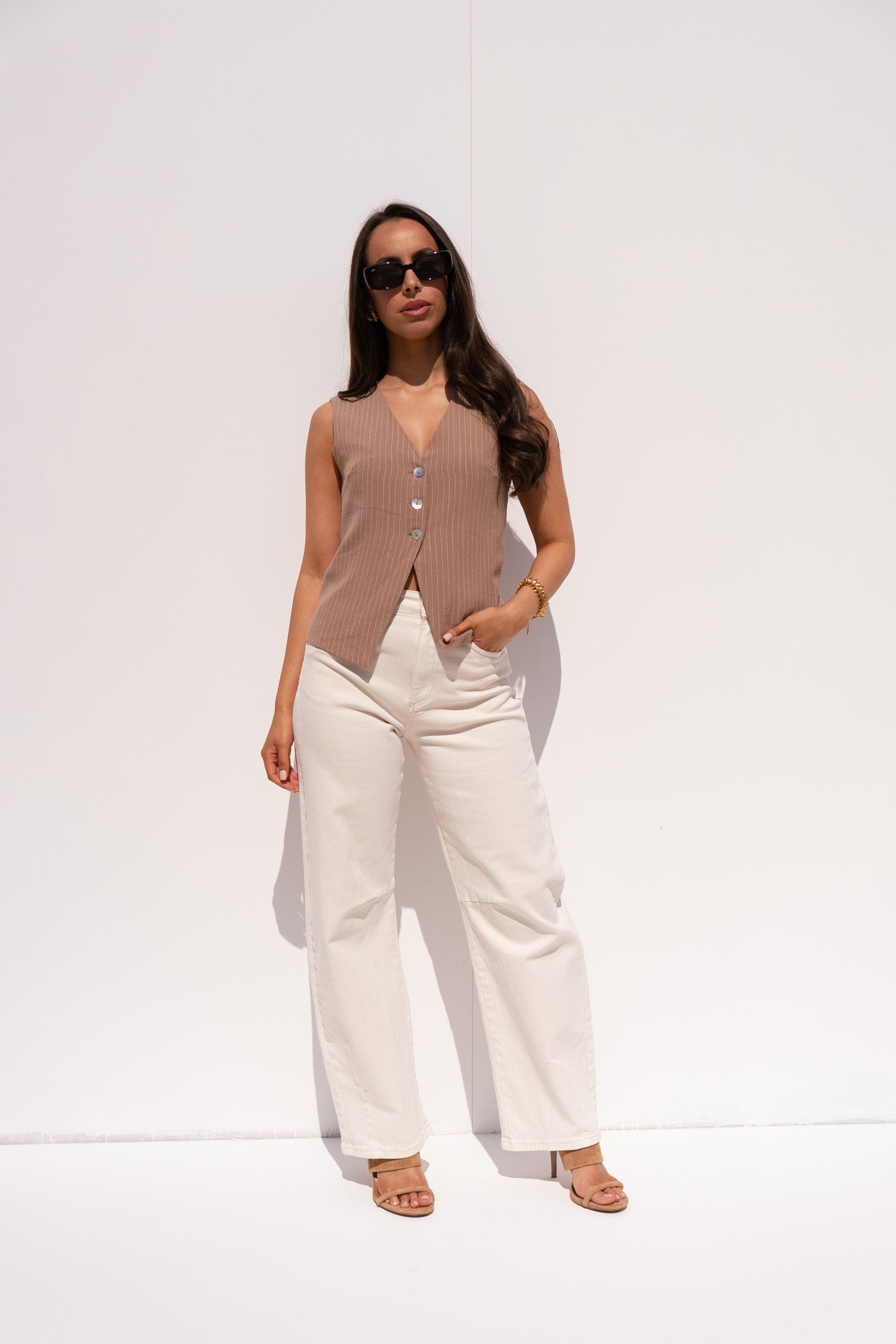 Love Laura Barrell Jeans In Cream