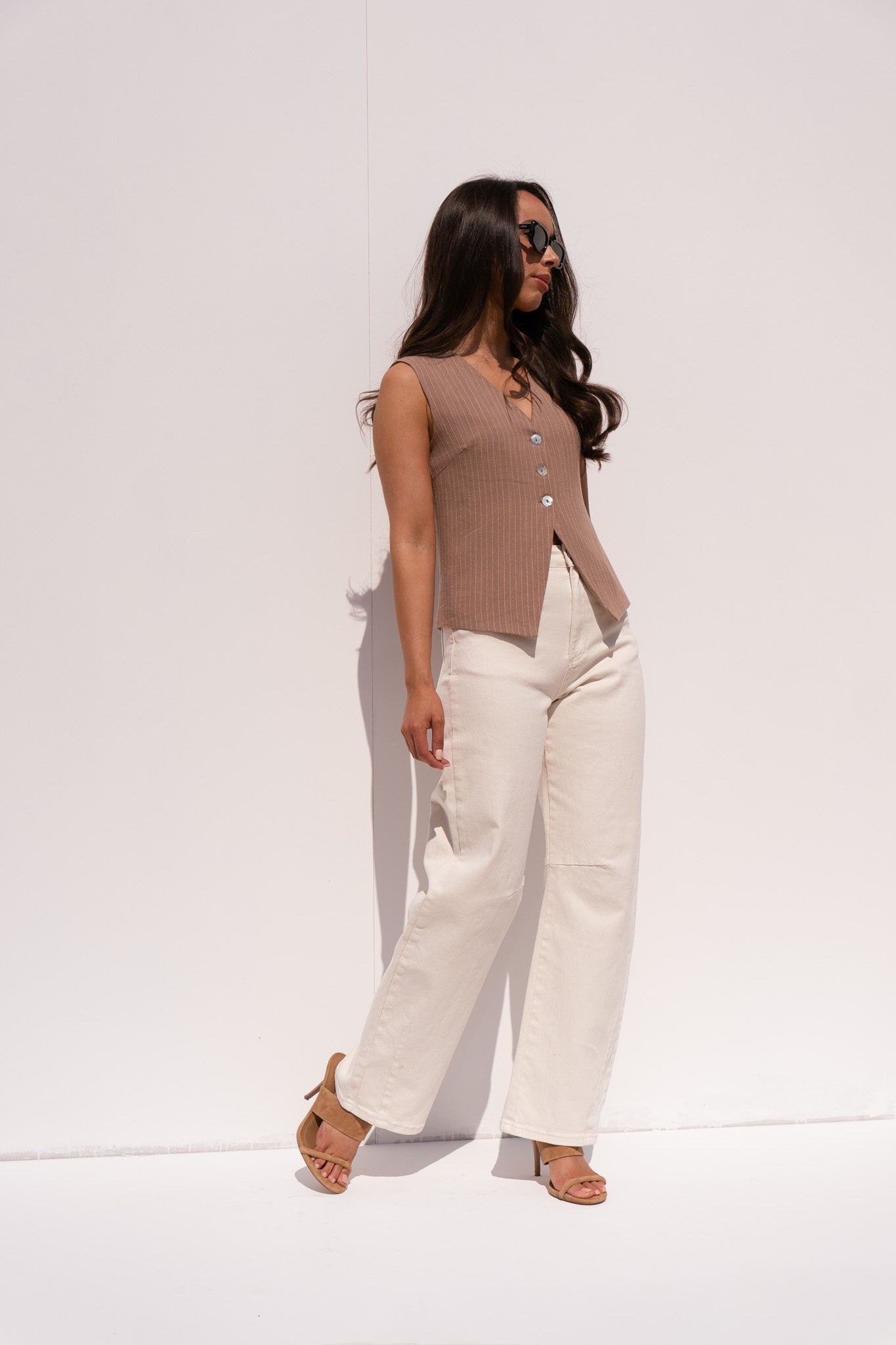 Love Laura Barrell Jeans In Cream