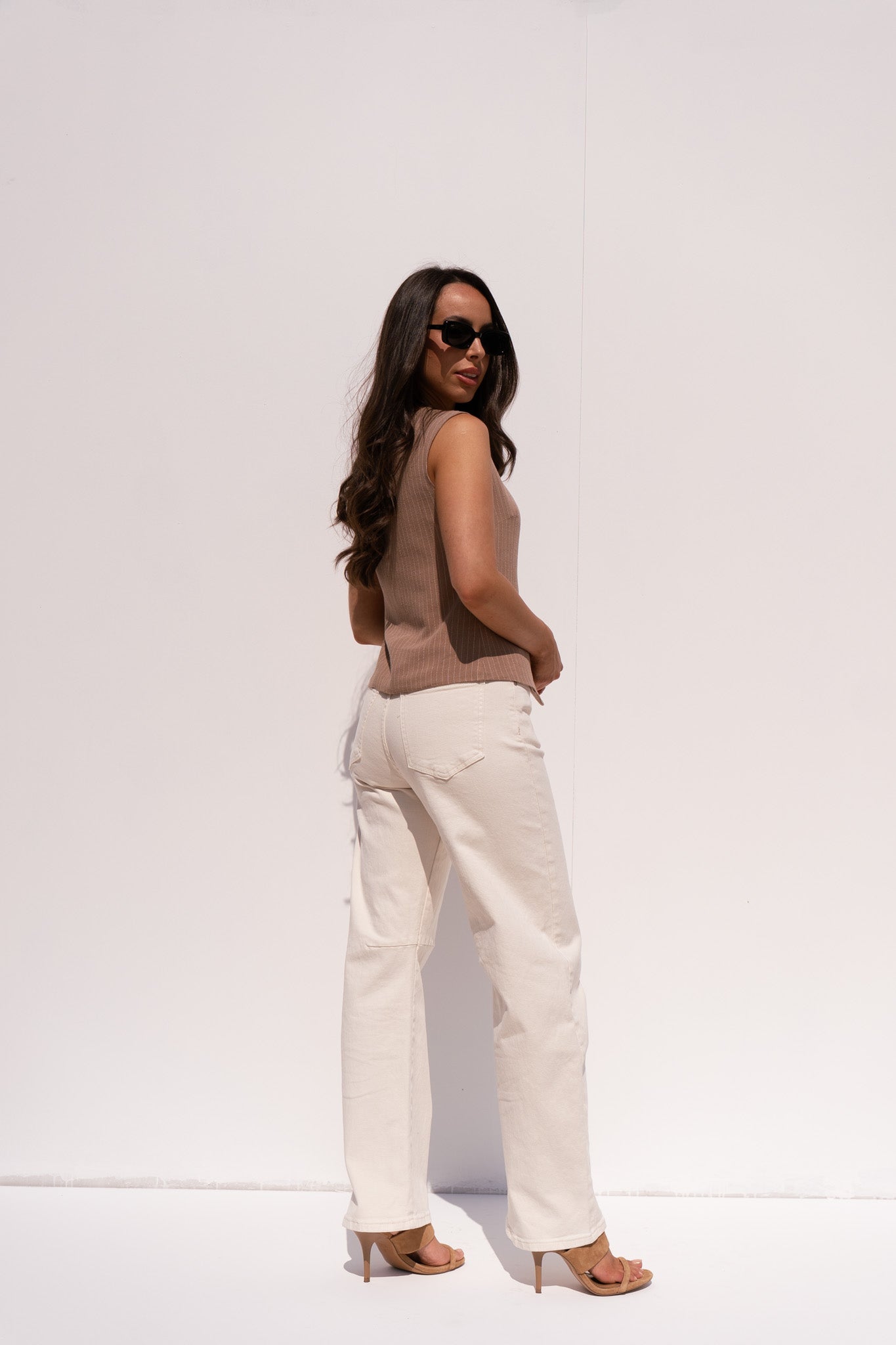 Love Laura Barrell Jeans In Cream