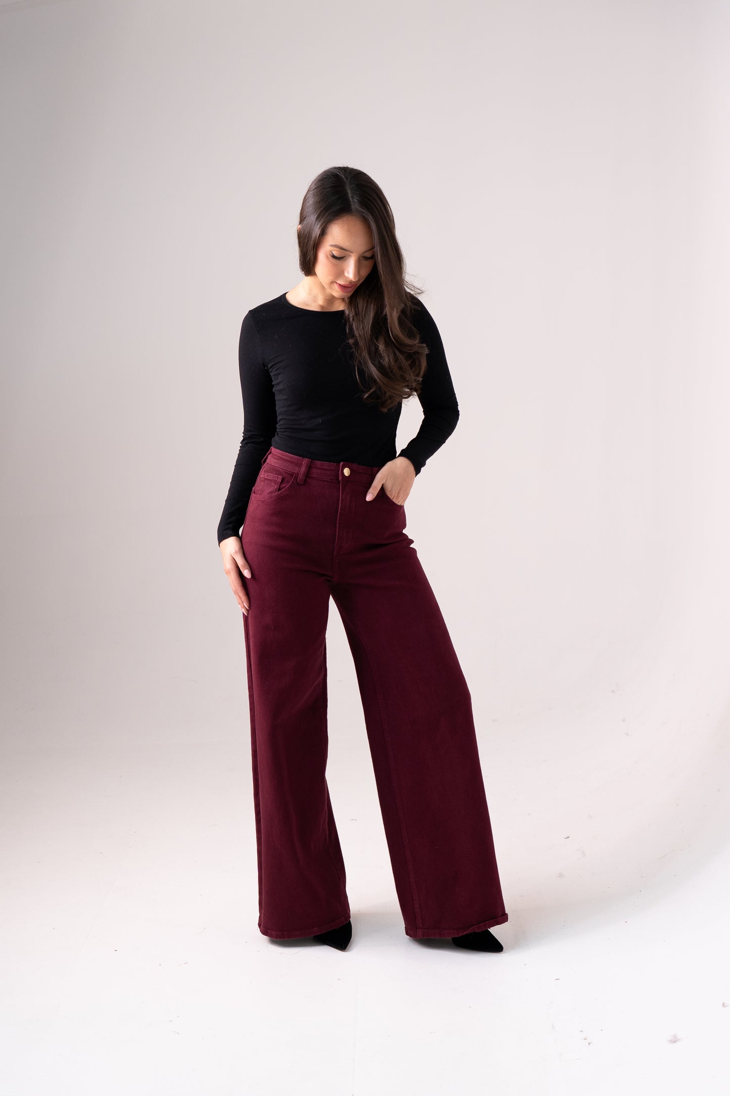 Love Laura Everyday Jeans In Burgundy