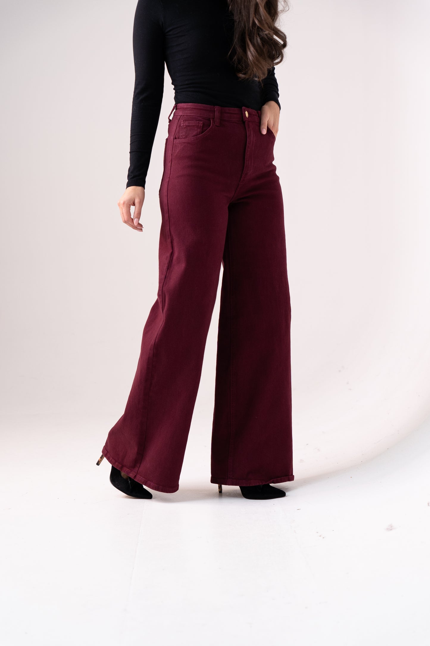 Love Laura Everyday Jeans In Burgundy