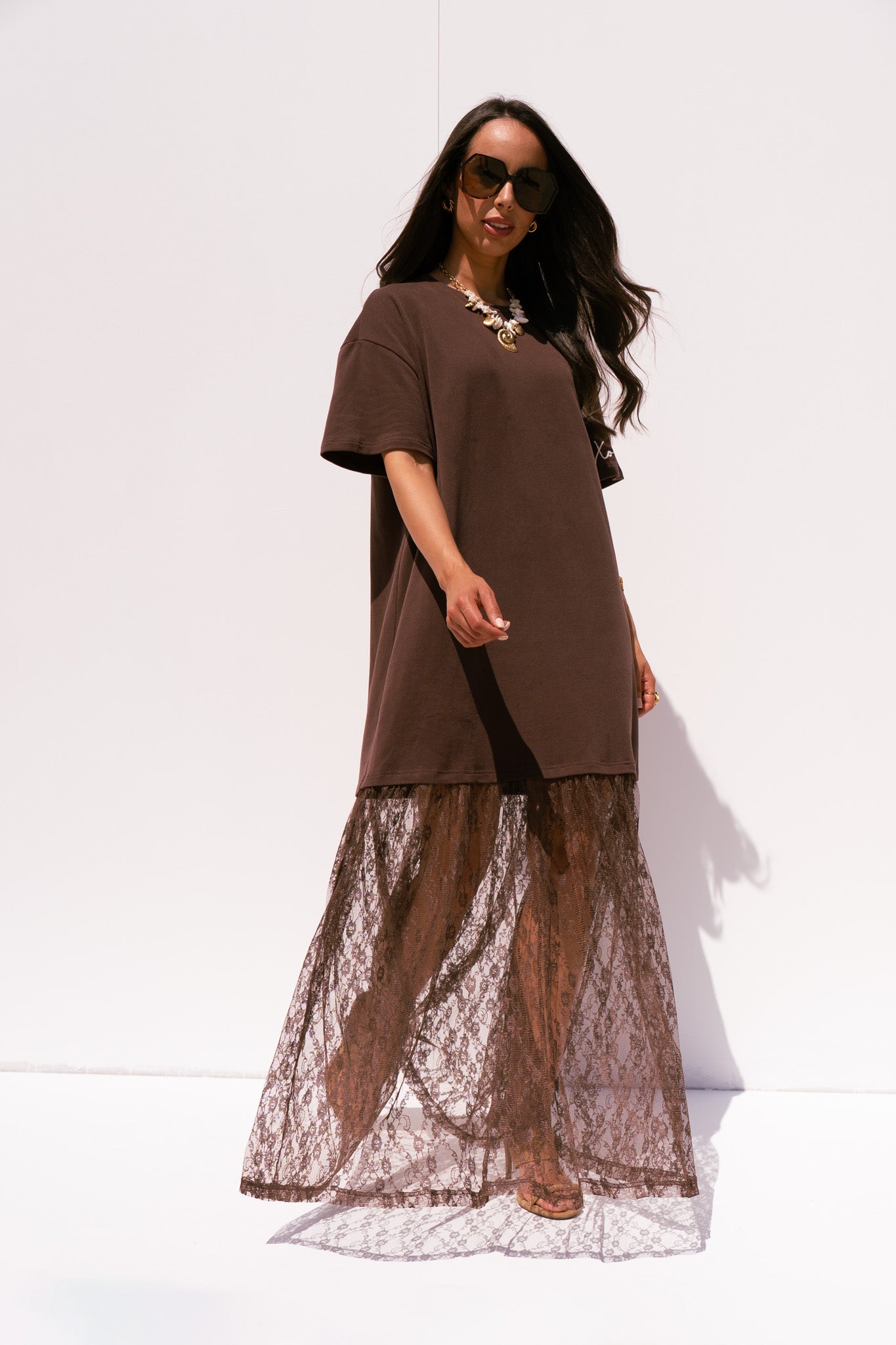 Love Laura Contrast T-Shirt Dress In Chocolate