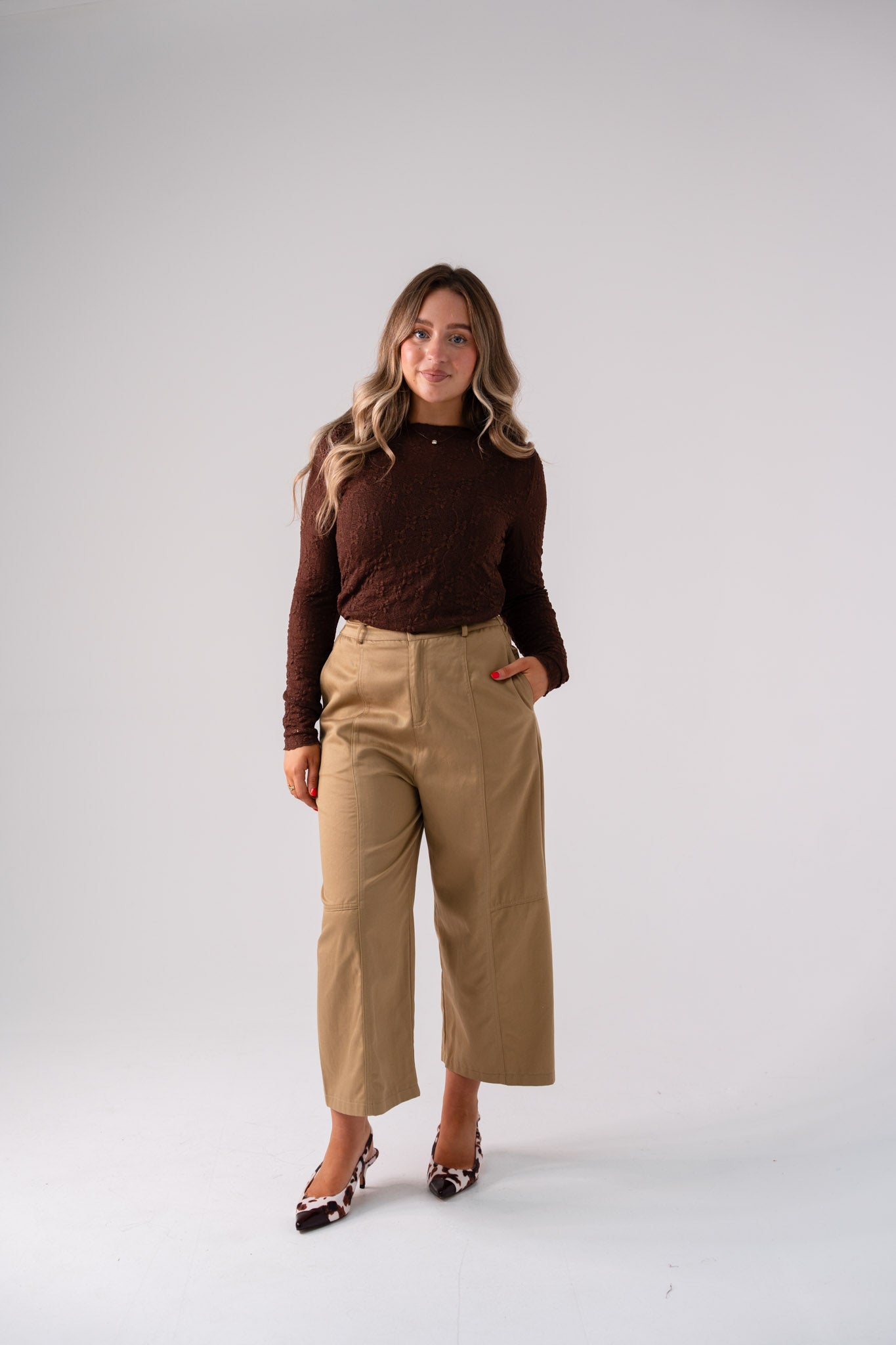 Love Laura Trouser In Sand