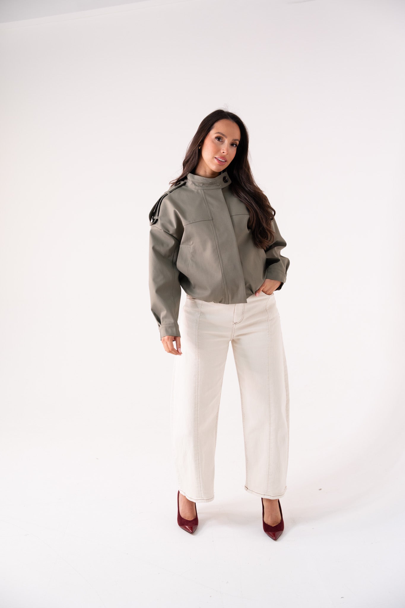 Maria Short Trench Coat In Khaki