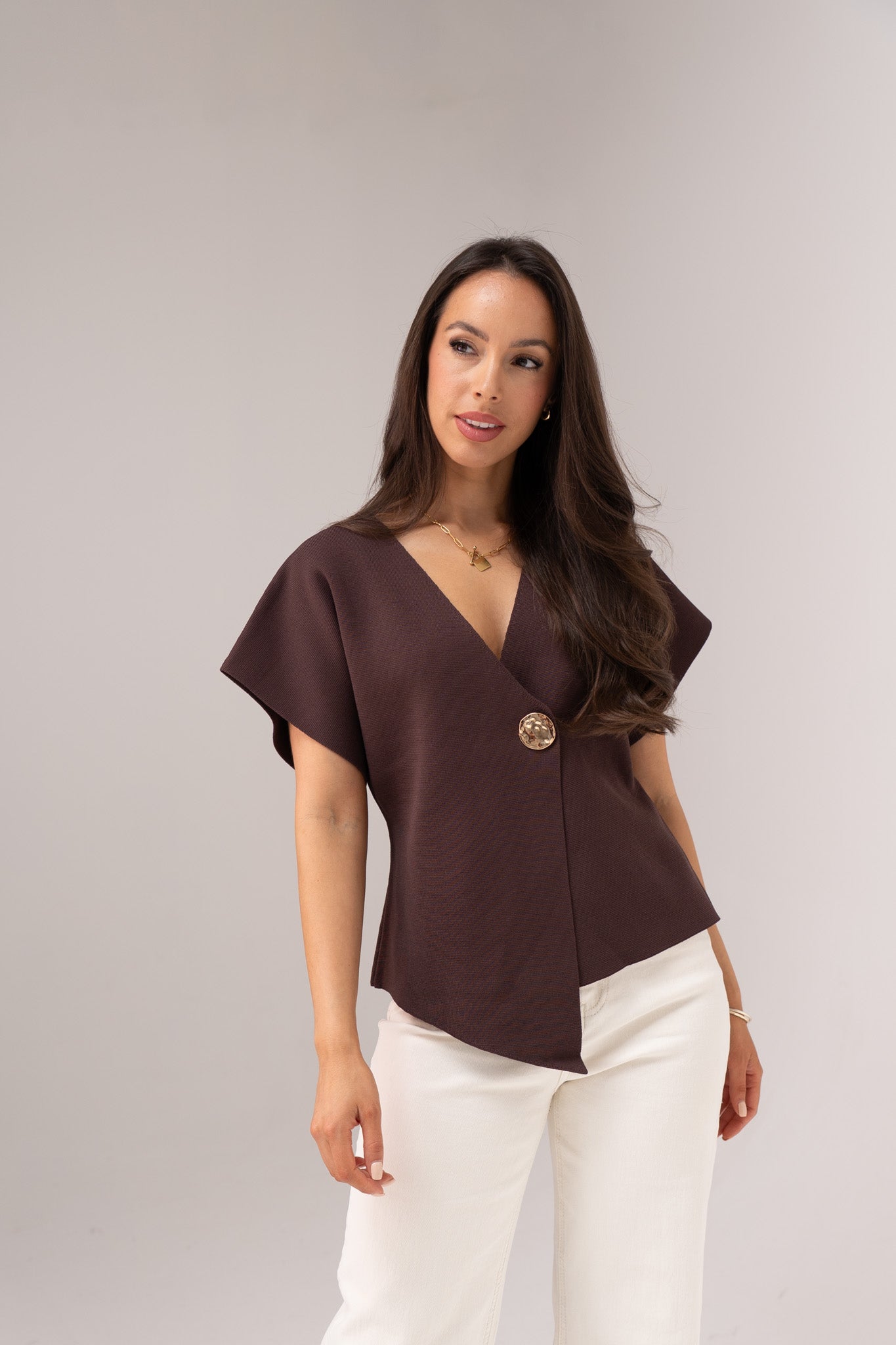 Maria Short Sleeve Cardigan In Chocolate