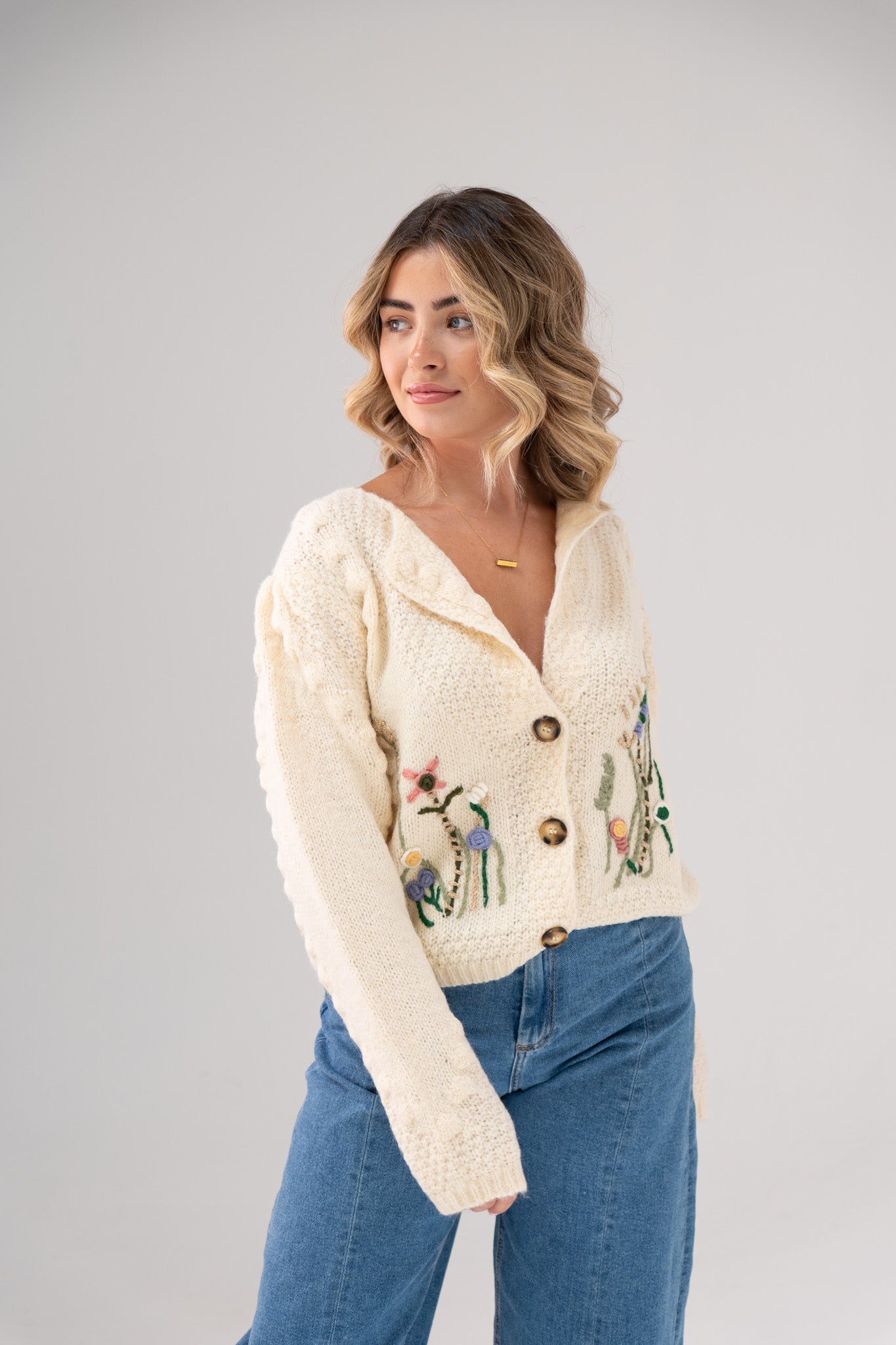 Melanie Embroidered Floral Cardigan In Cream