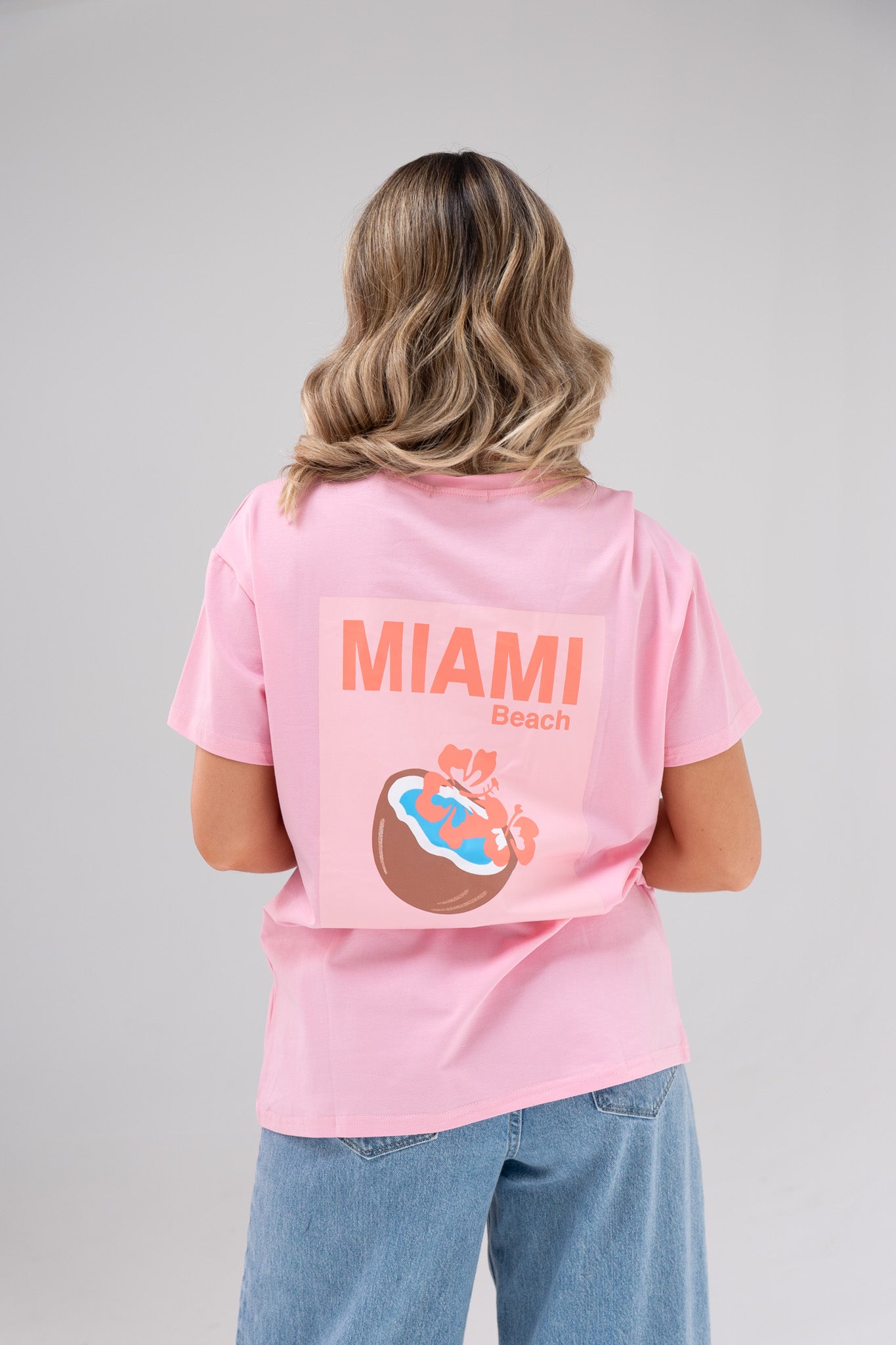 Melanie Miami Beach Coconut T-Shirt In Pink