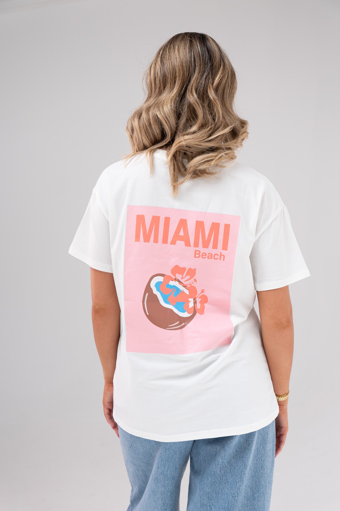 Melanie Miami Beach Coconut T-Shirt In White
