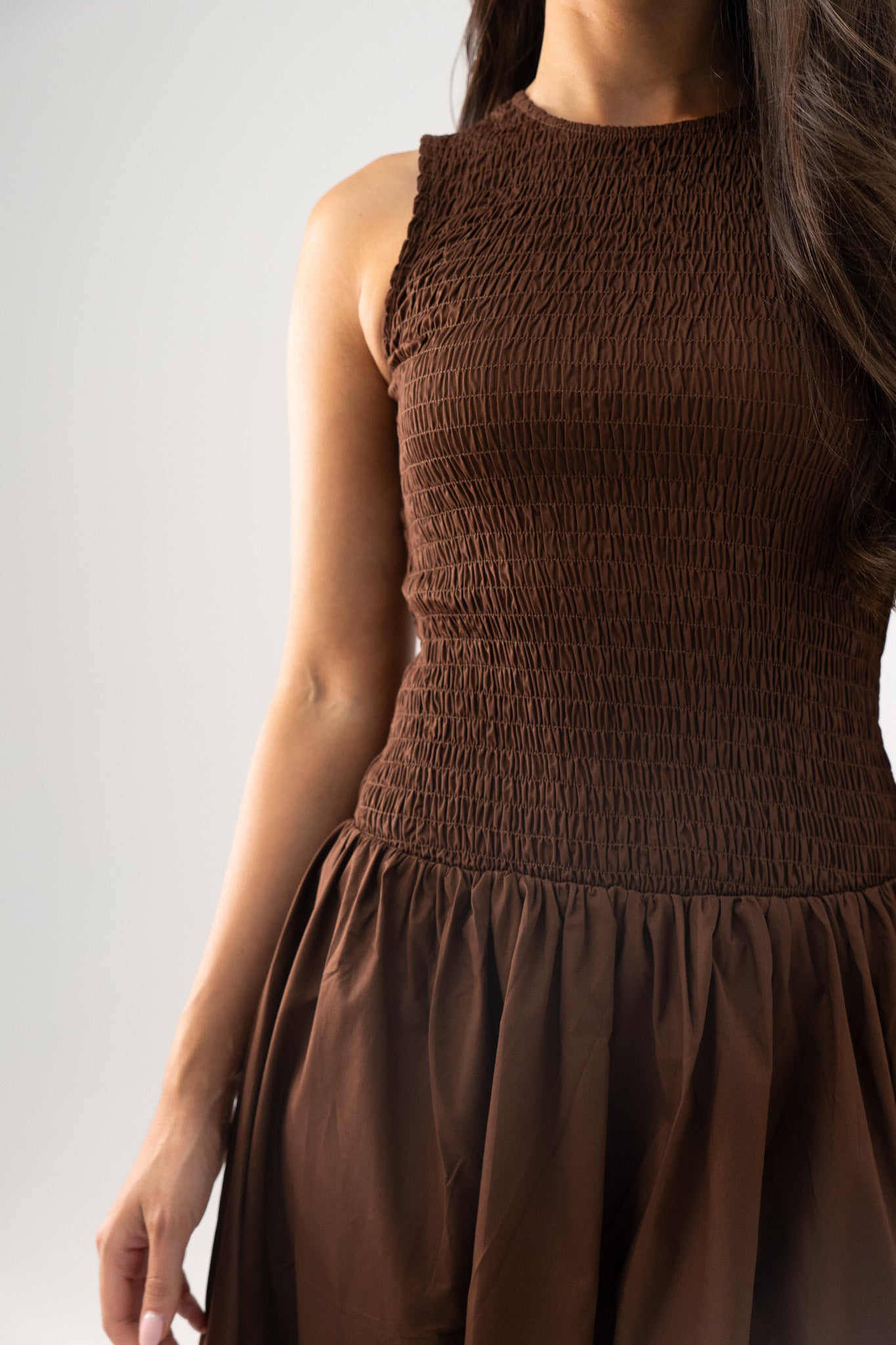 Millie Smock Detail Dress In Coffee