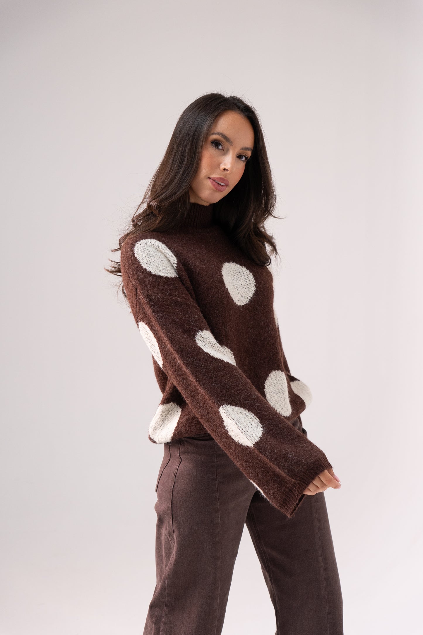 Millie Spotted Jumper In Coffee