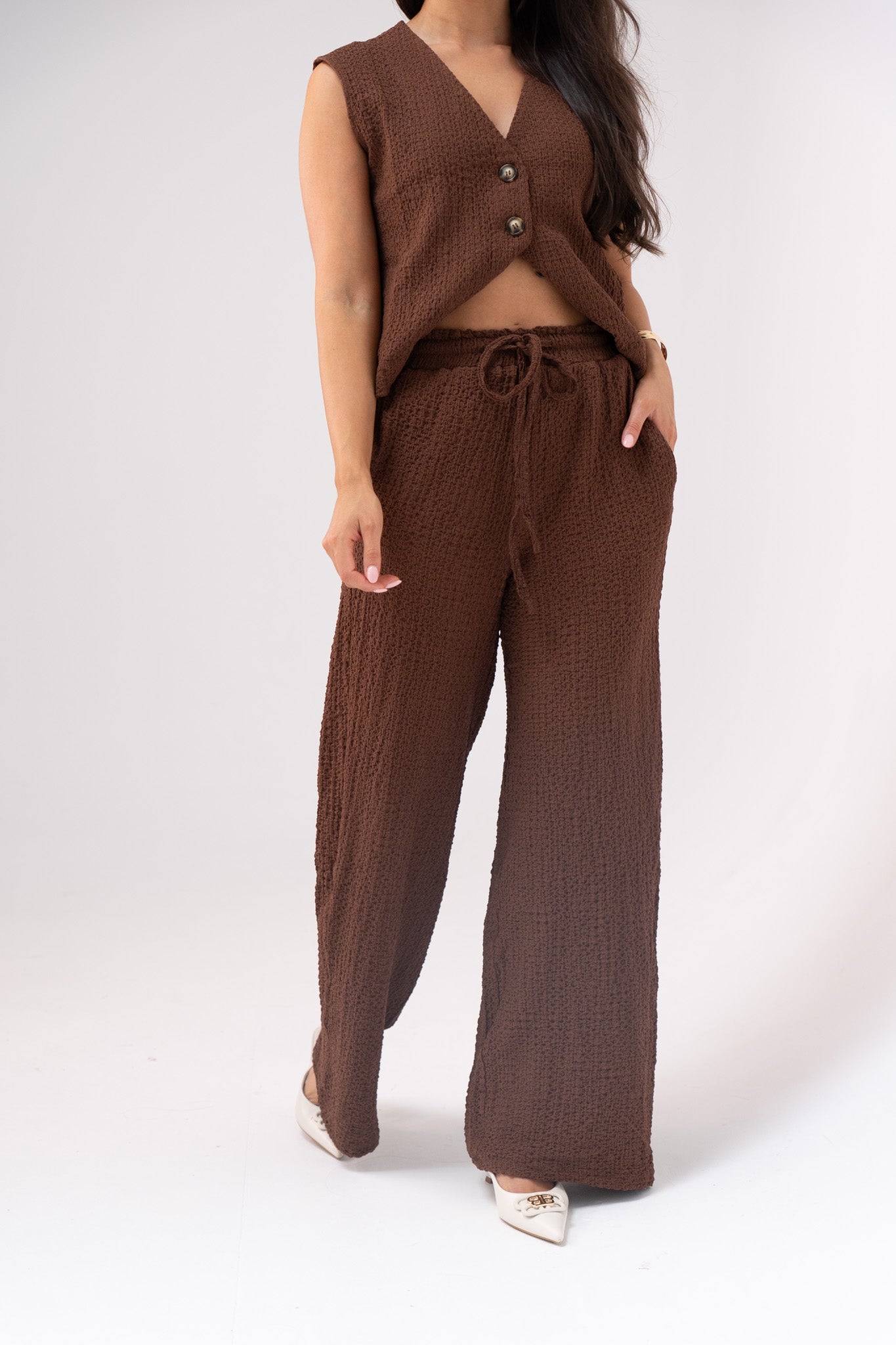 Millie Waffle Texture Trousers In Coffee