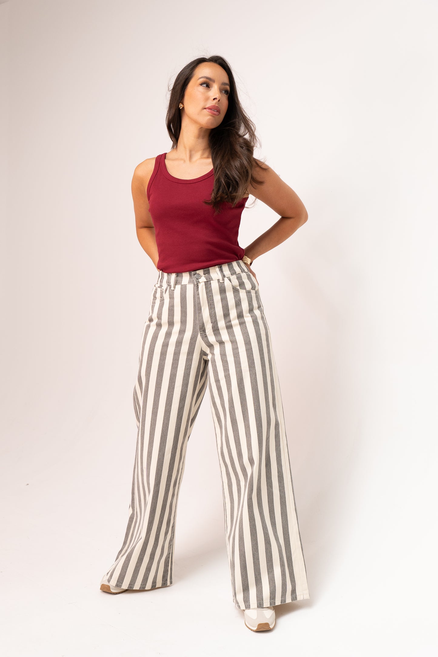 Millie Wide Leg Trousers In Grey Stripe