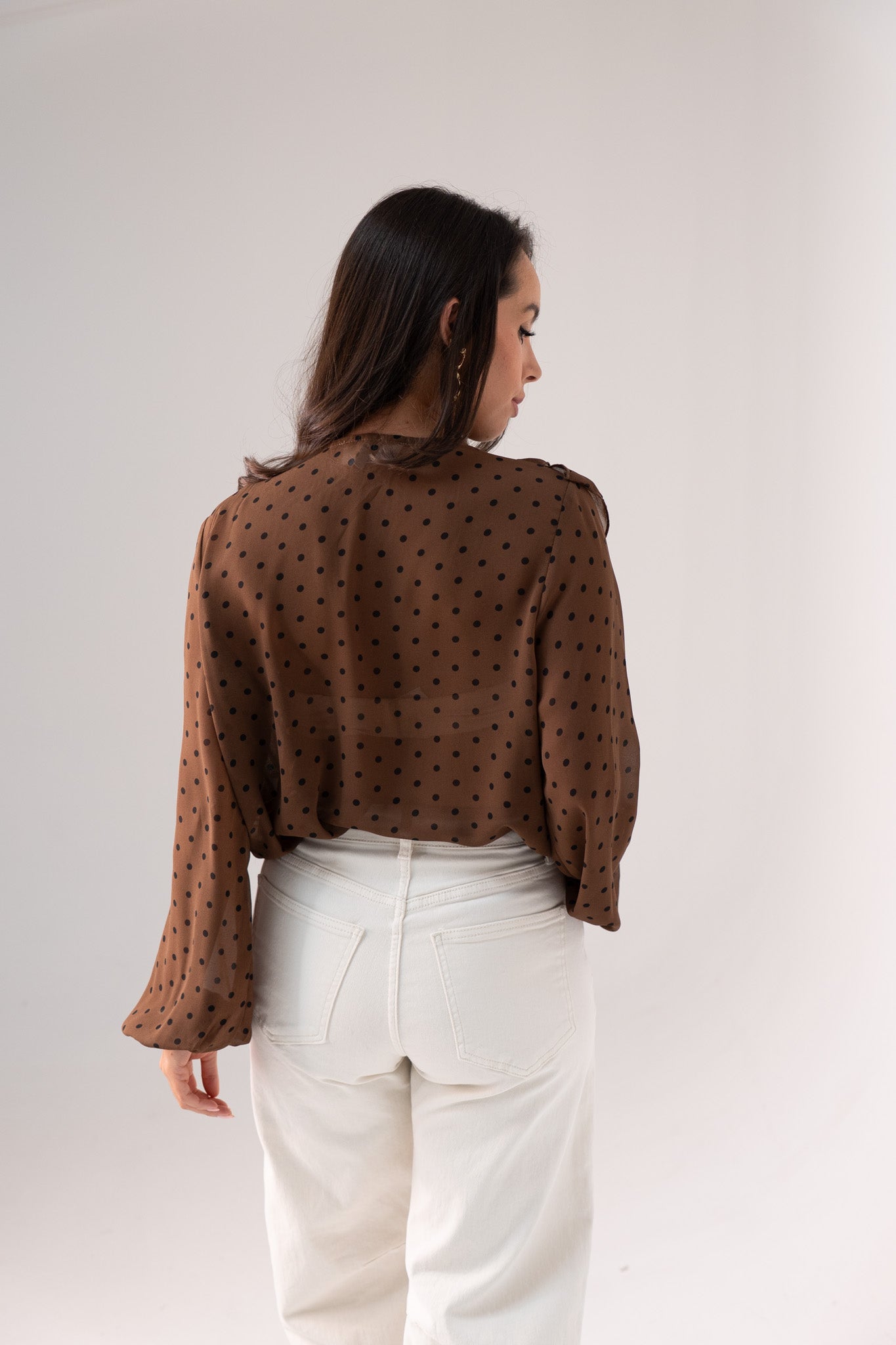 Millie Ruffled Polka Dot Blouse In Coffee