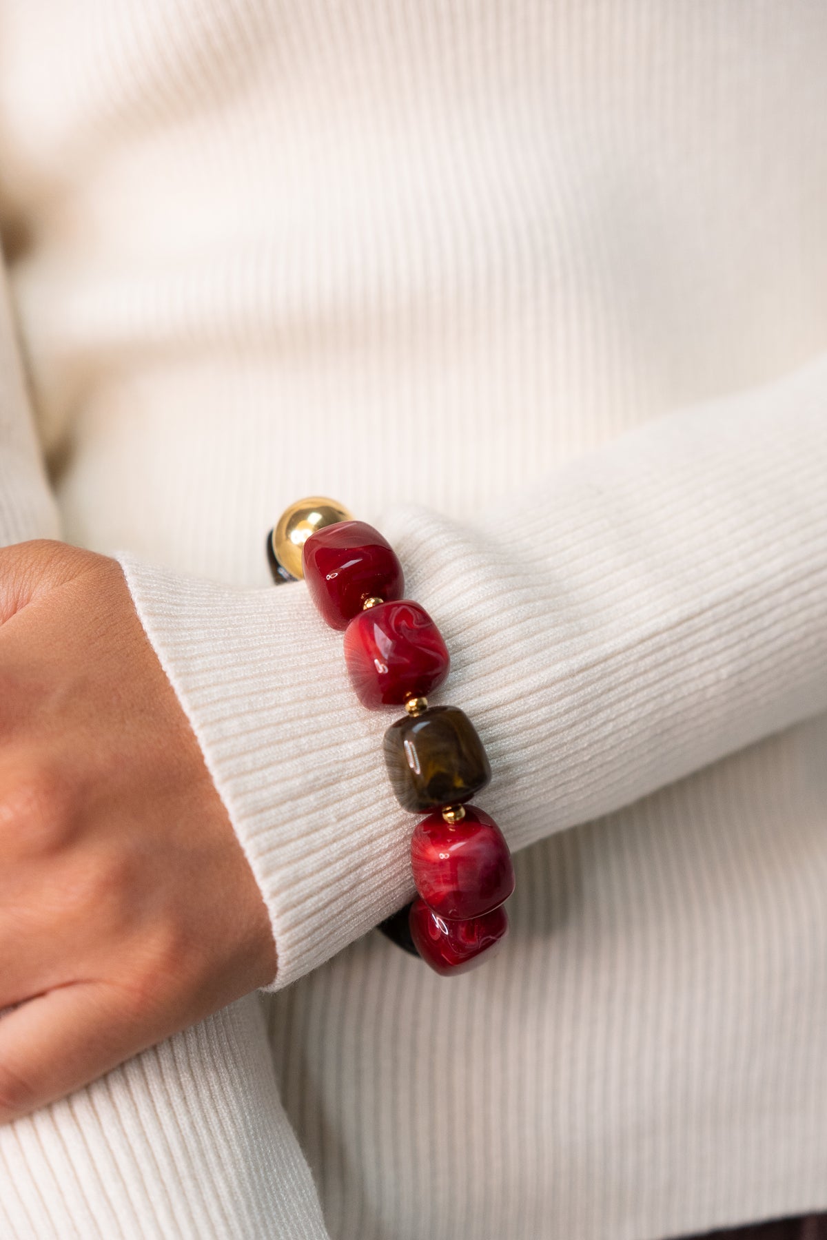 Olive Chunky Beaded Bracelet In Red & Brown
